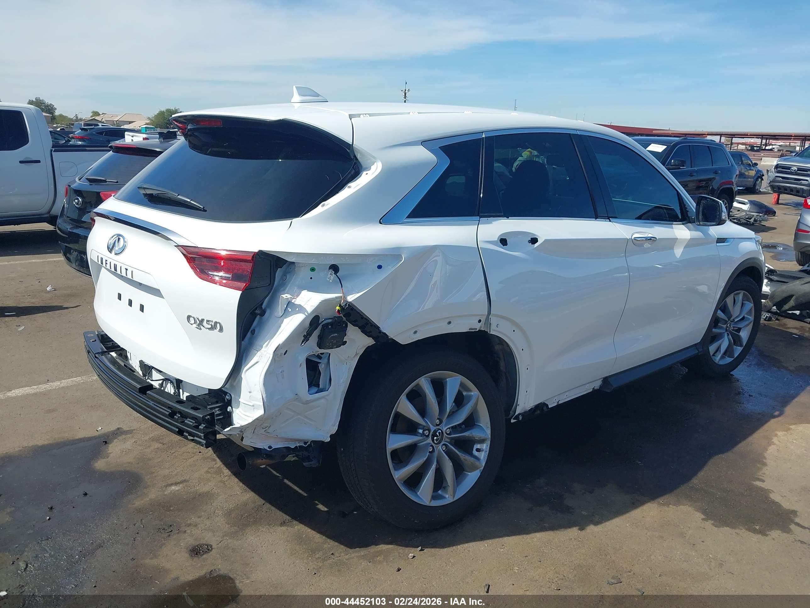 INFINITI QX50 image 6