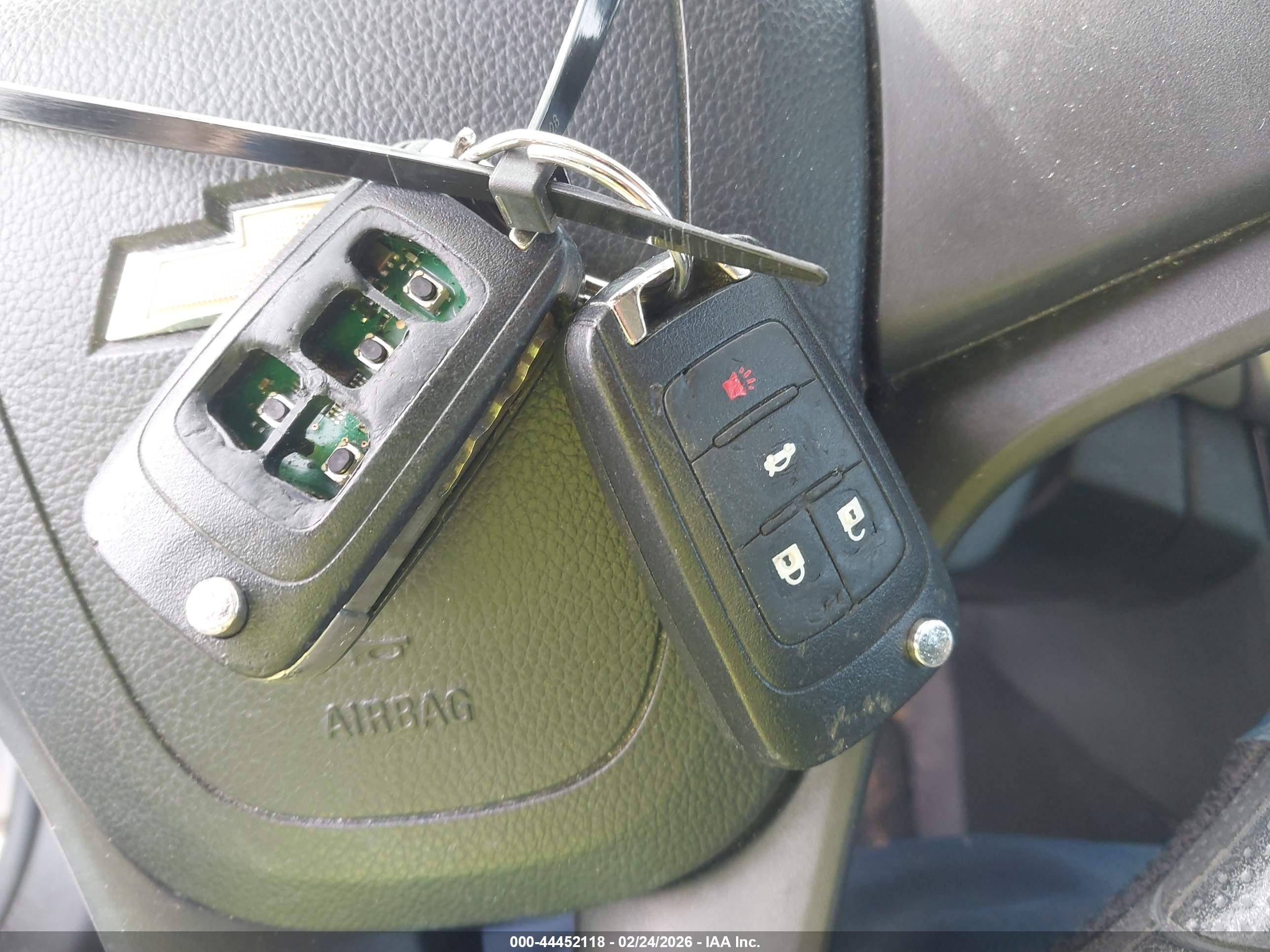 CHEVROLET CRUZE image 11