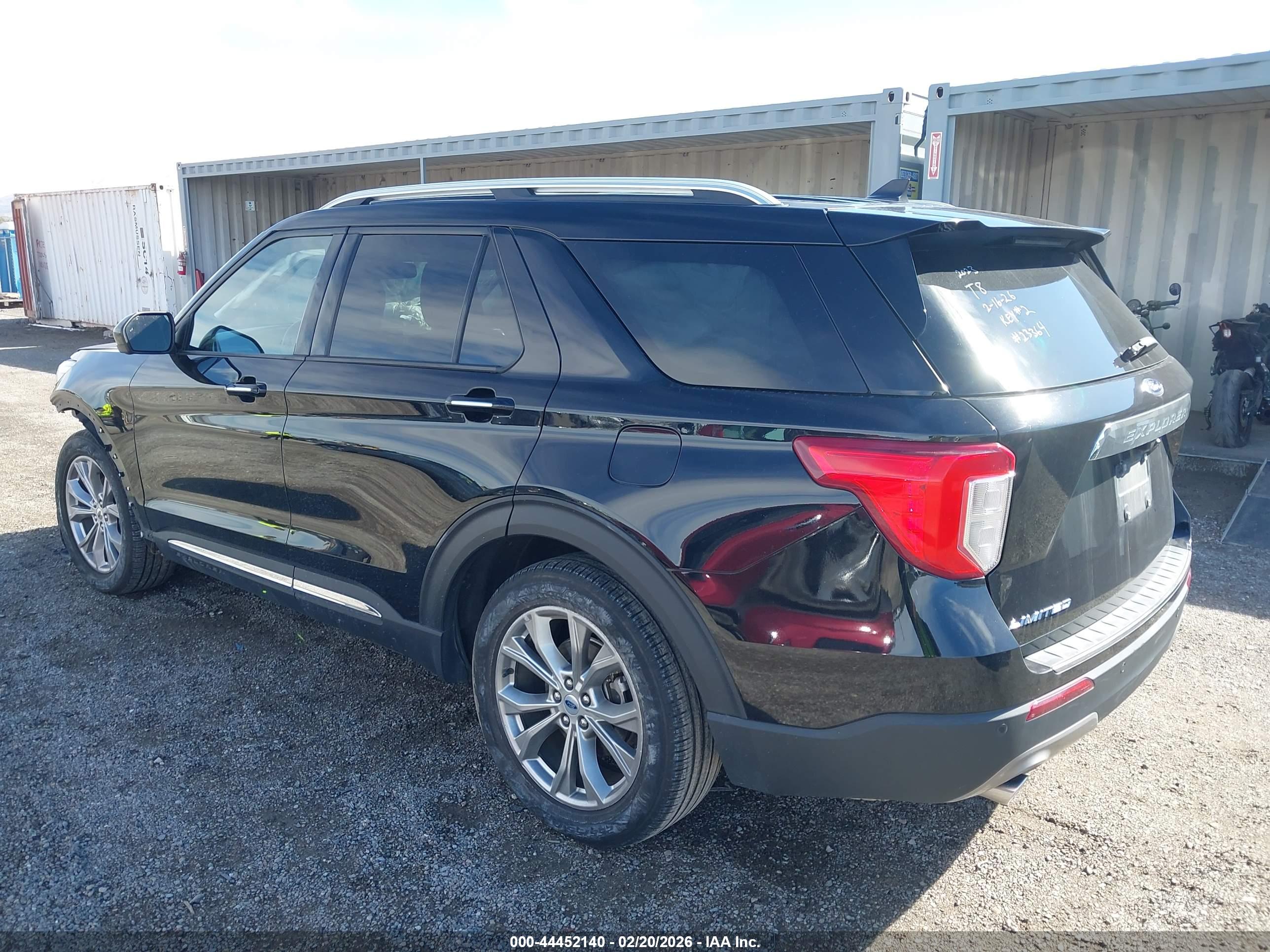 FORD EXPLORER image 3