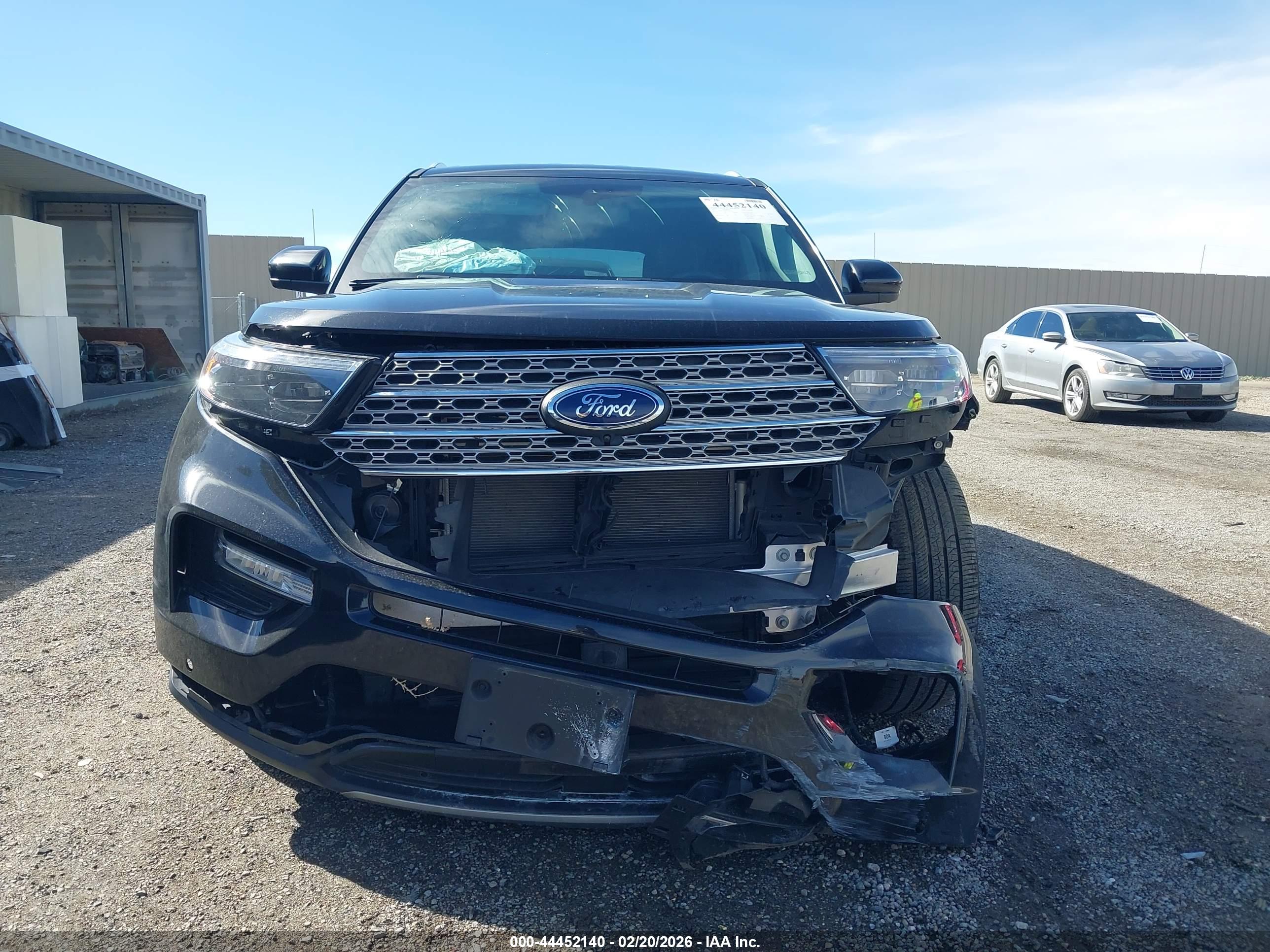 FORD EXPLORER image 6