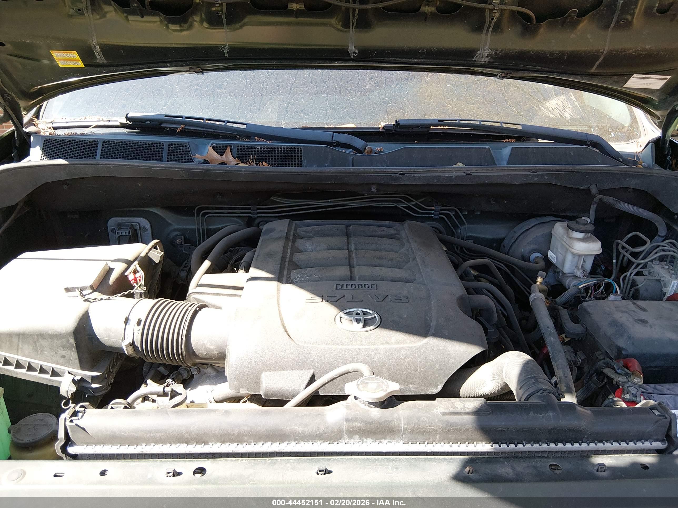 TOYOTA TUNDRA image 10