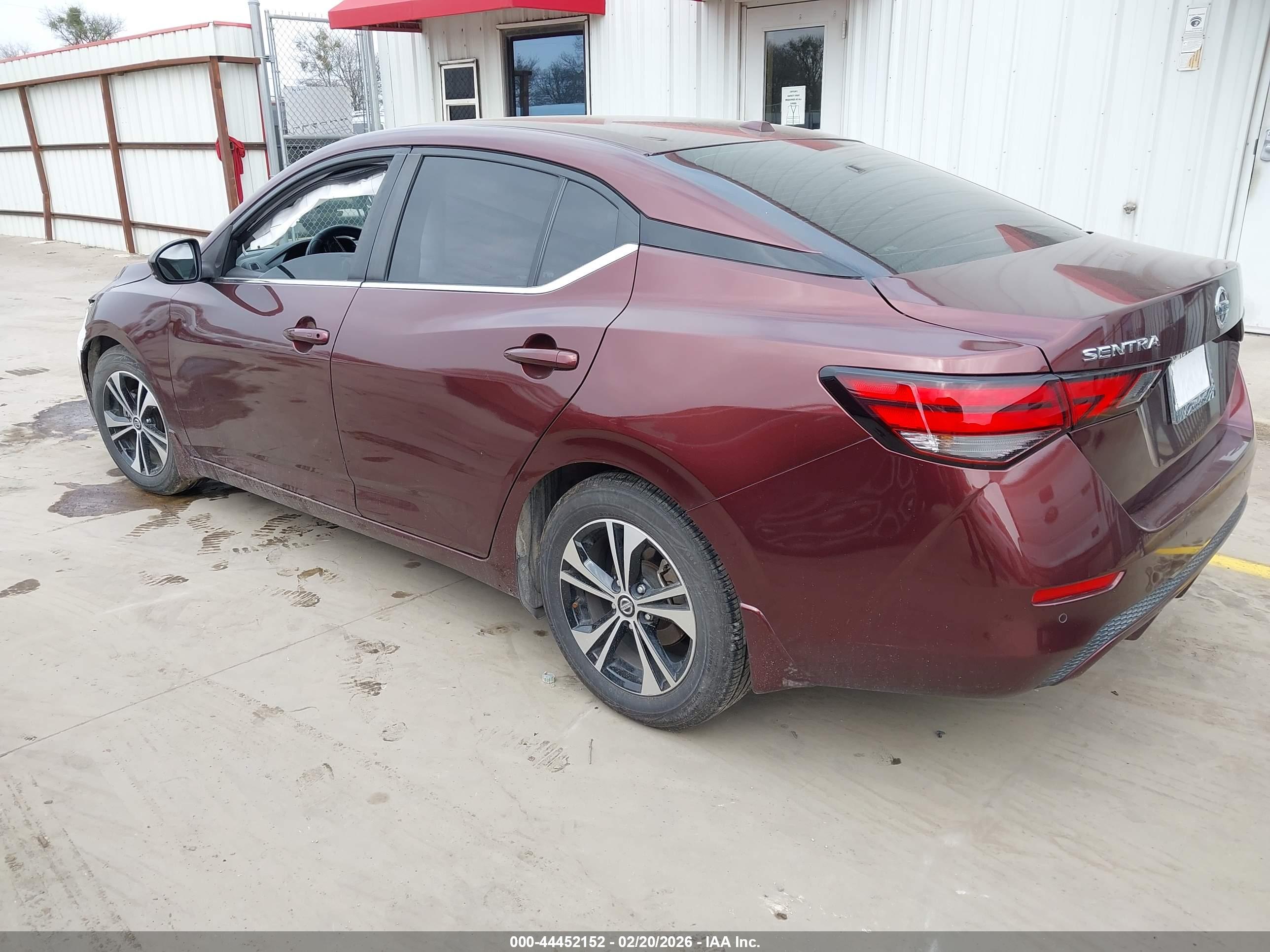 NISSAN SENTRA image 3