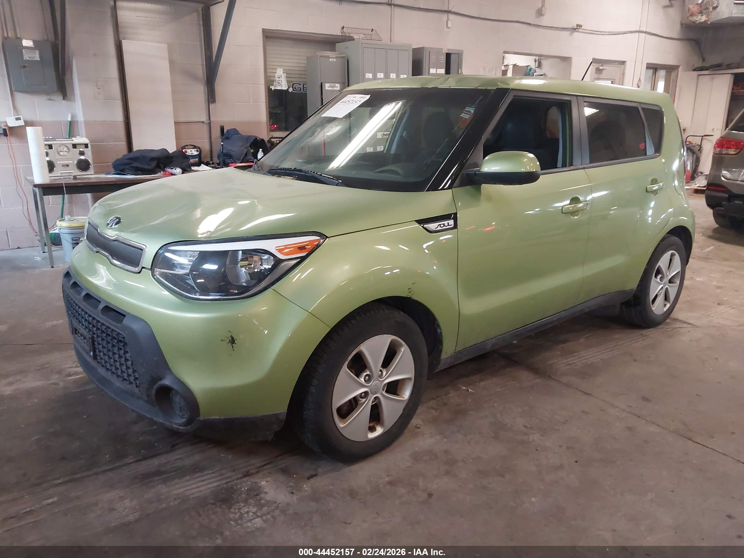KIA SOUL image 2