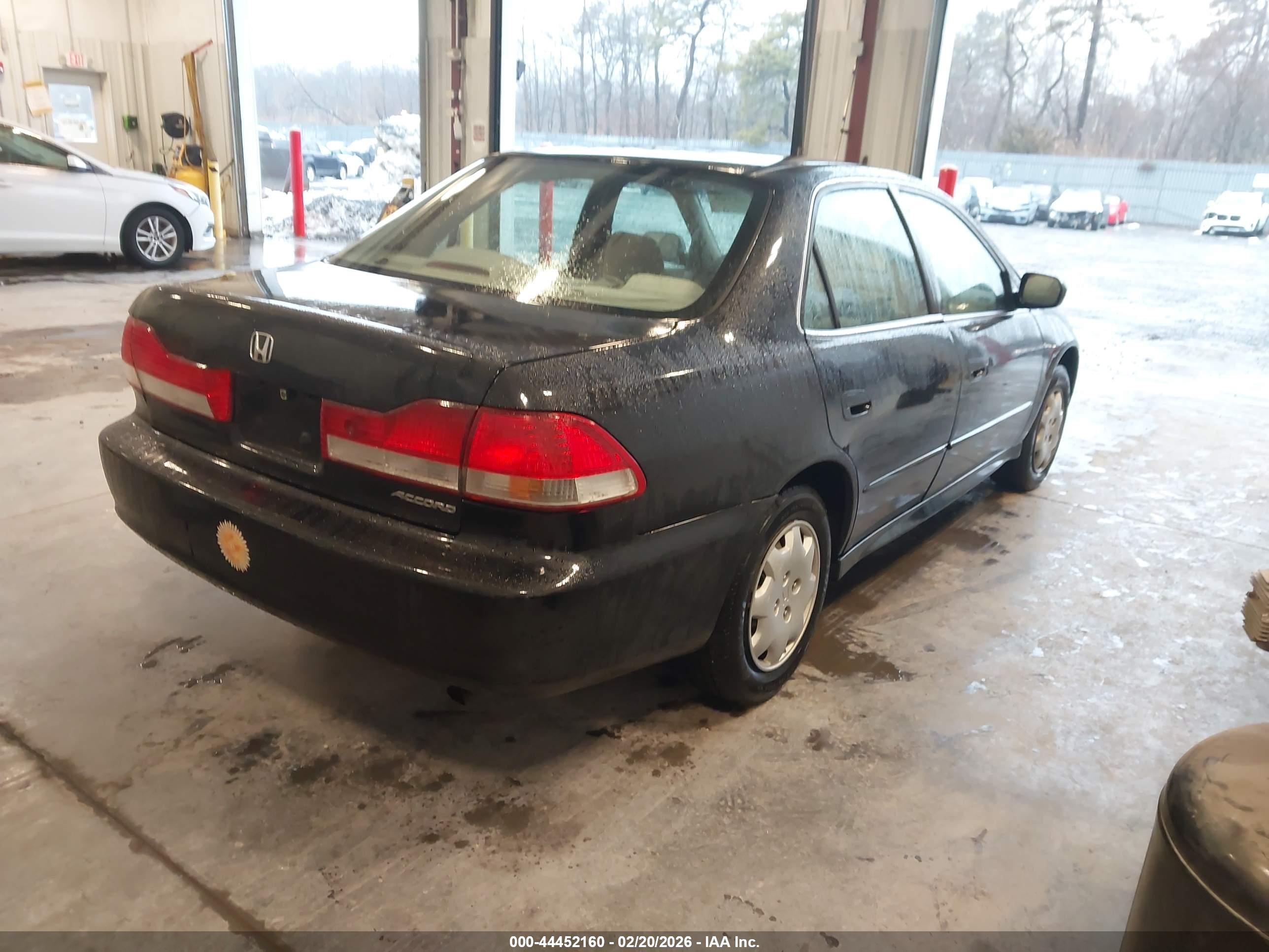 HONDA ACCORD image 4