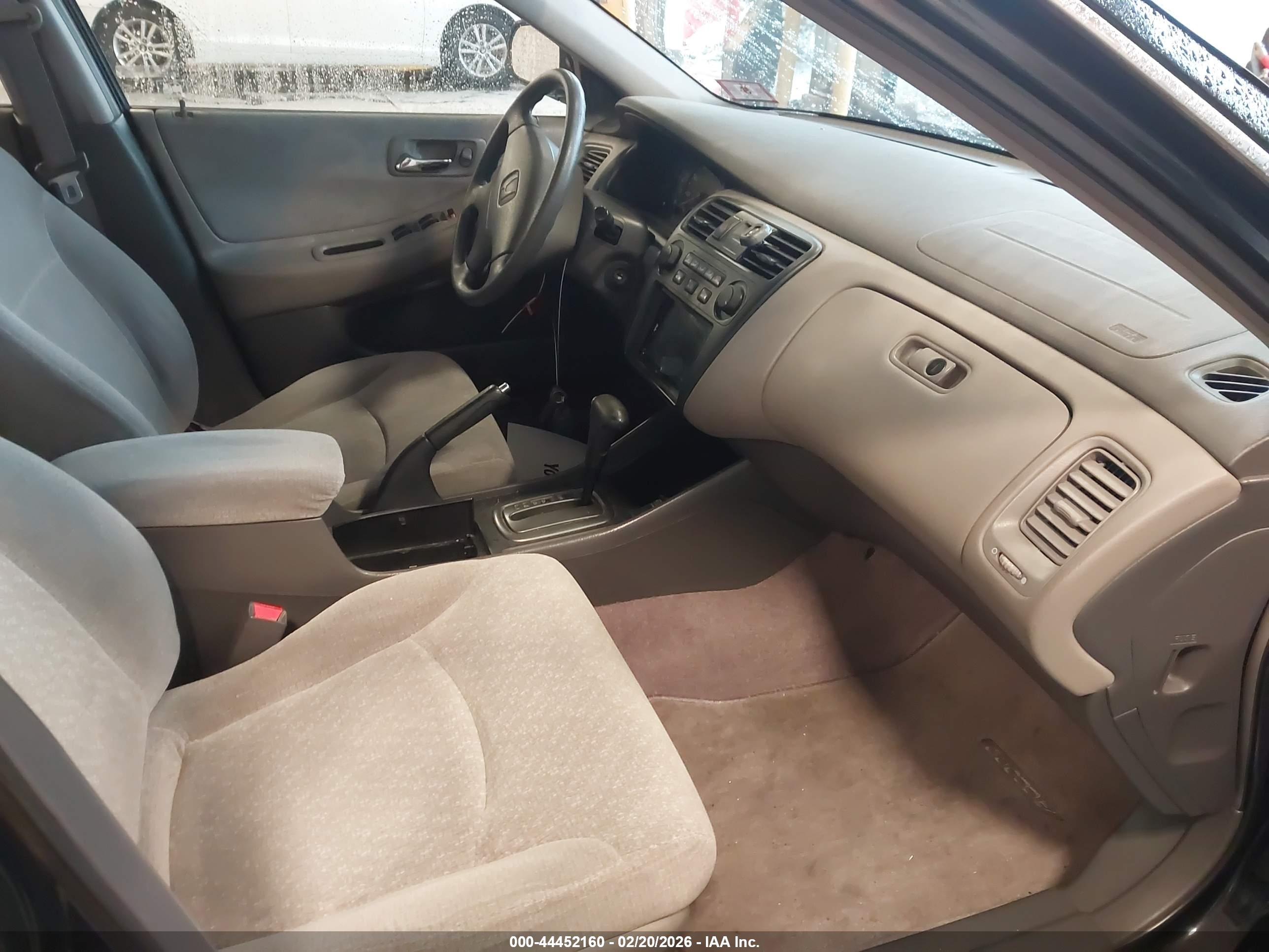HONDA ACCORD image 5