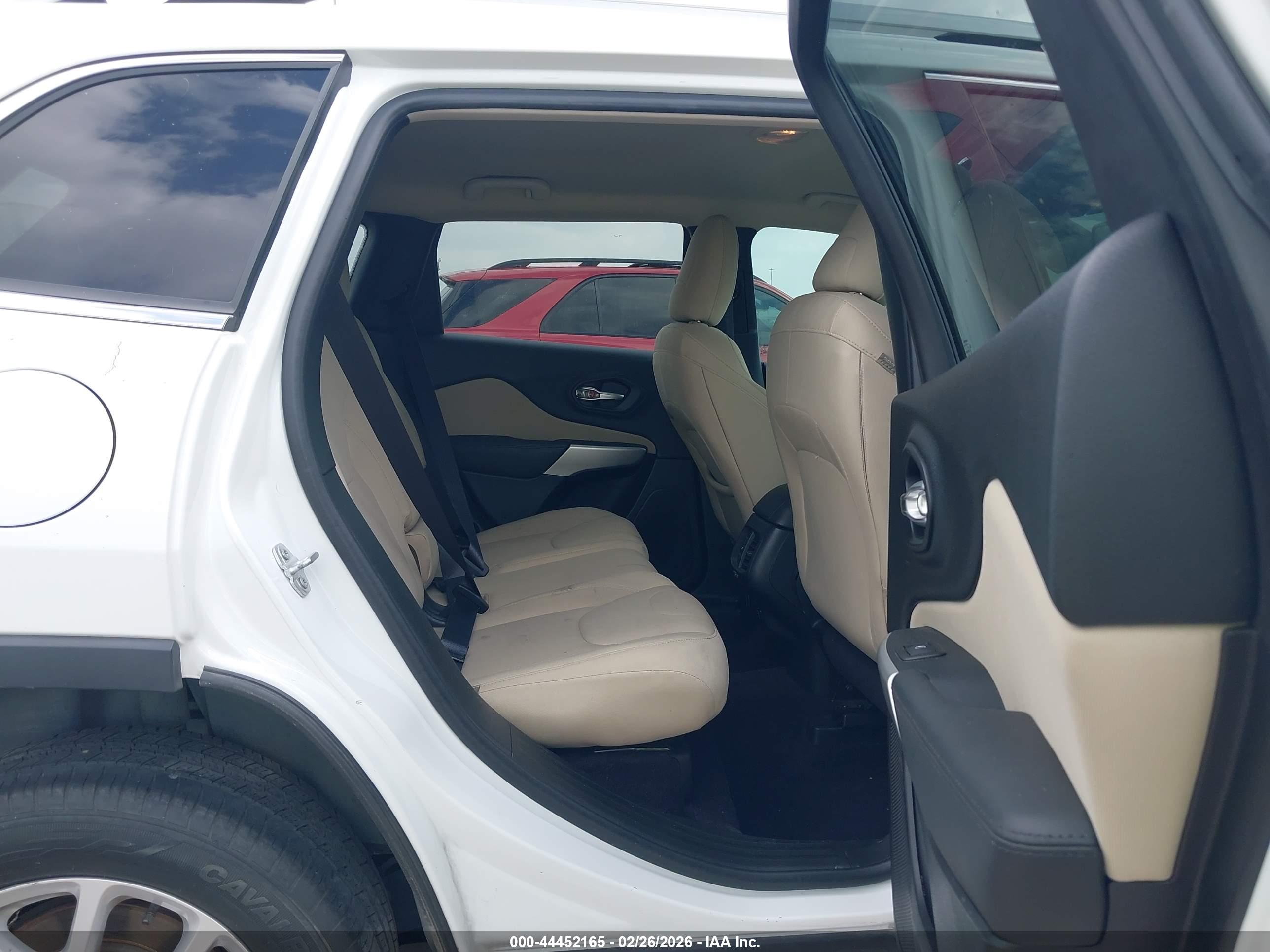 JEEP CHEROKEE image 8