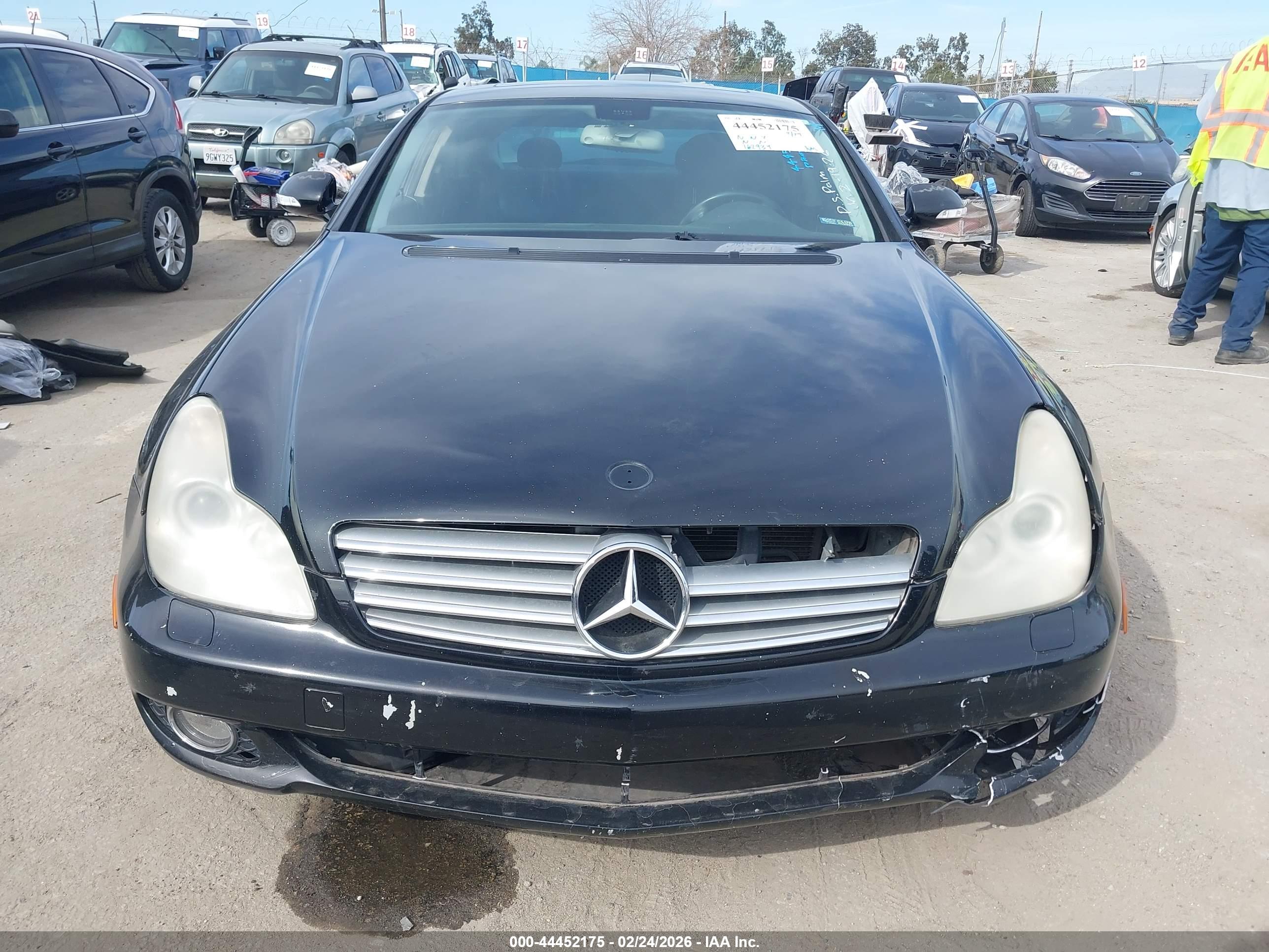 MERCEDES-BENZ CLS image 6