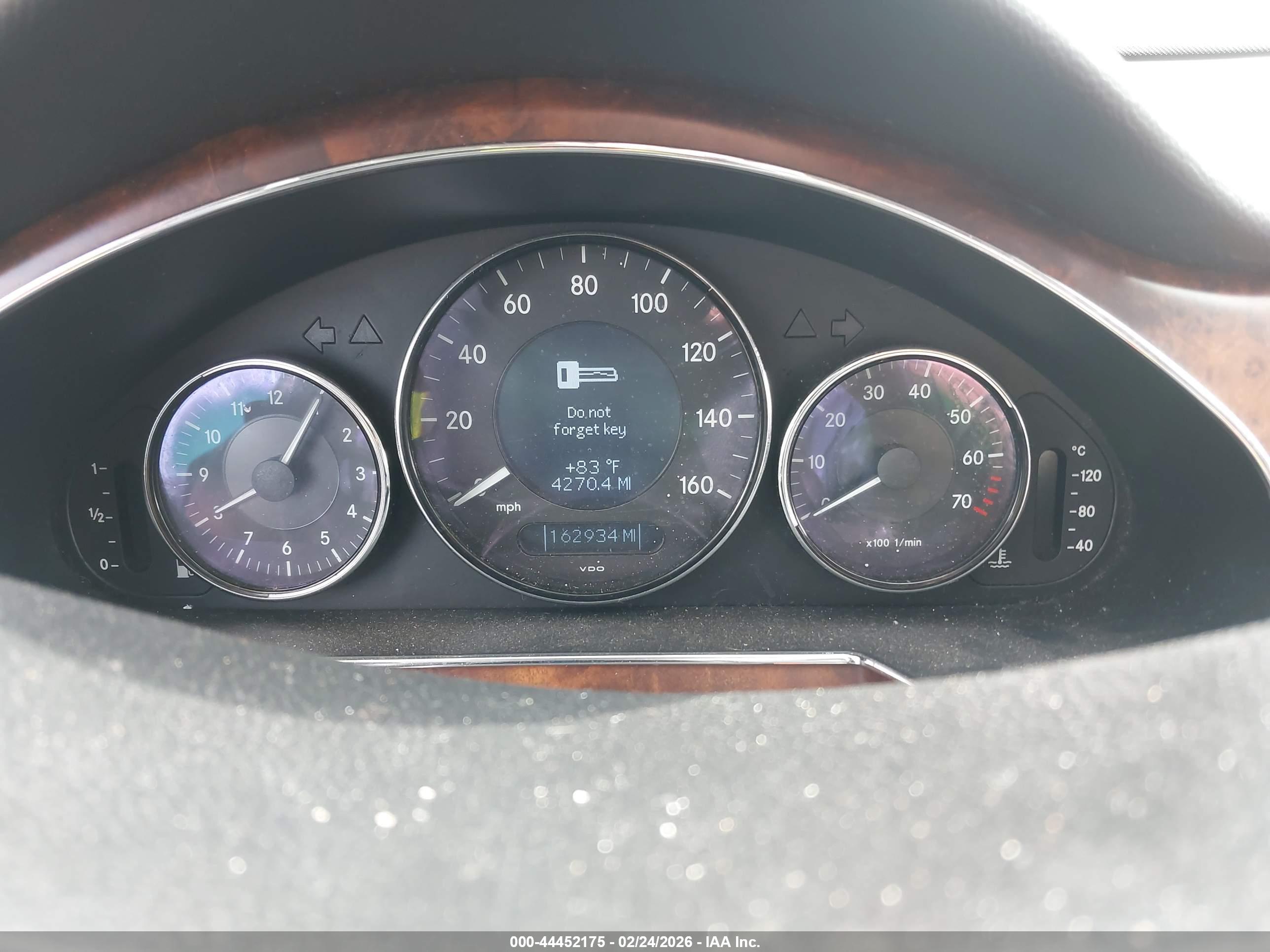 MERCEDES-BENZ CLS image 7