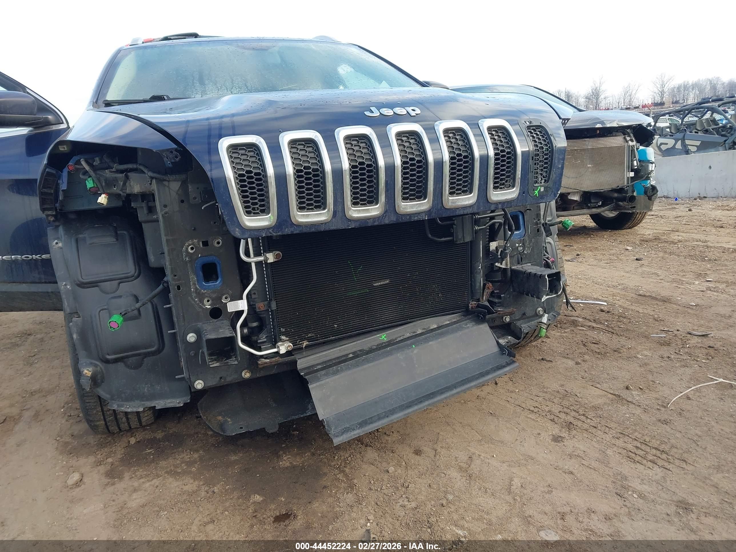 JEEP CHEROKEE image 6