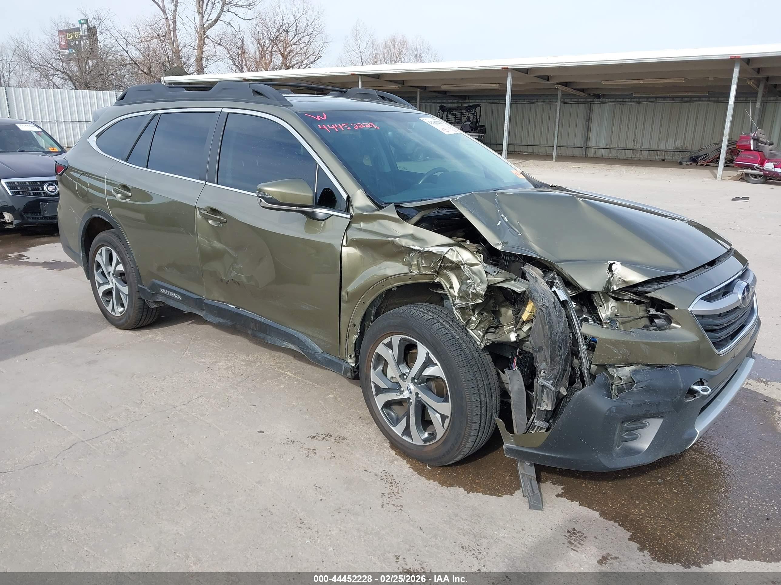 SUBARU OUTBACK image 6