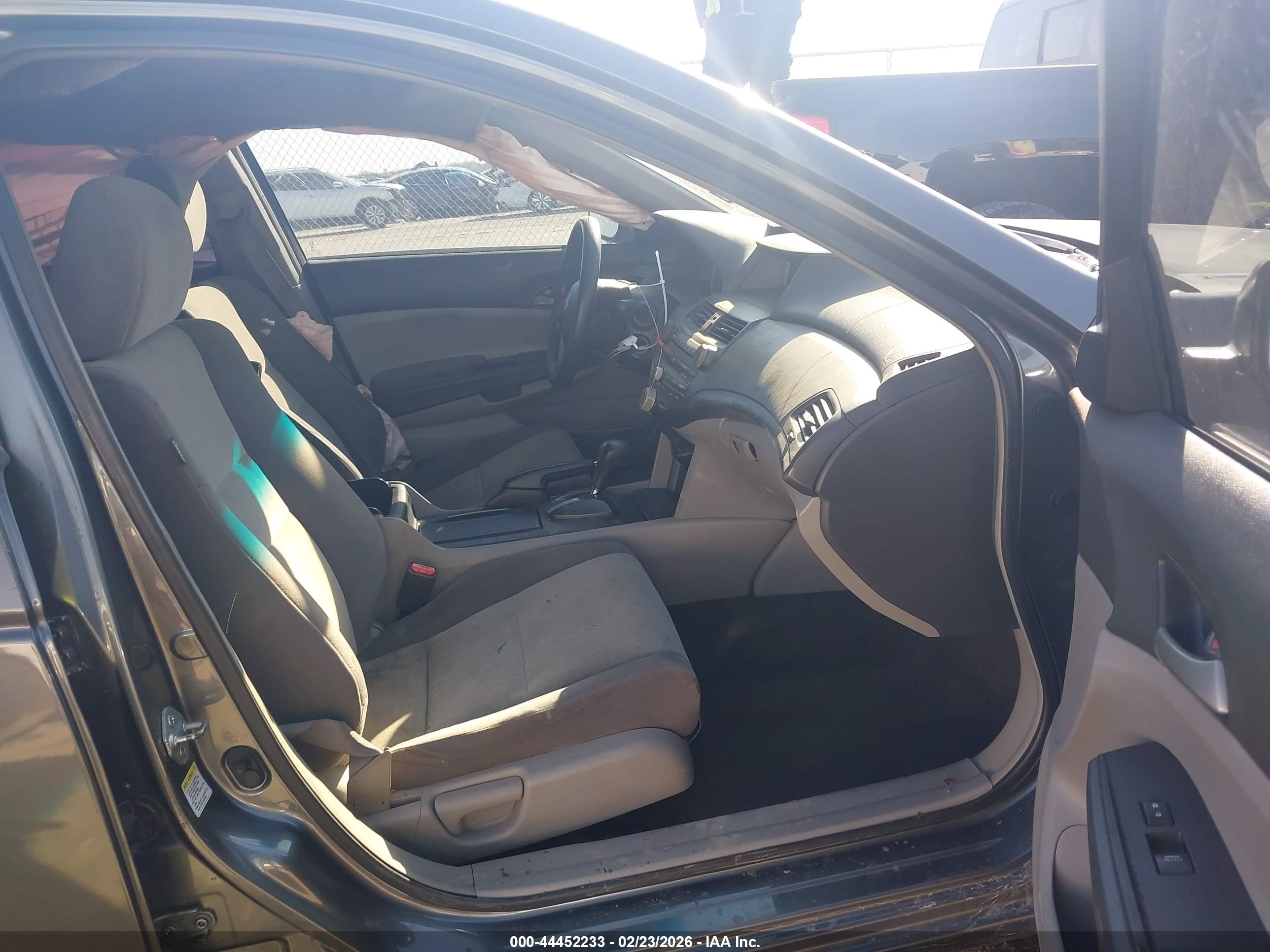 HONDA ACCORD image 5