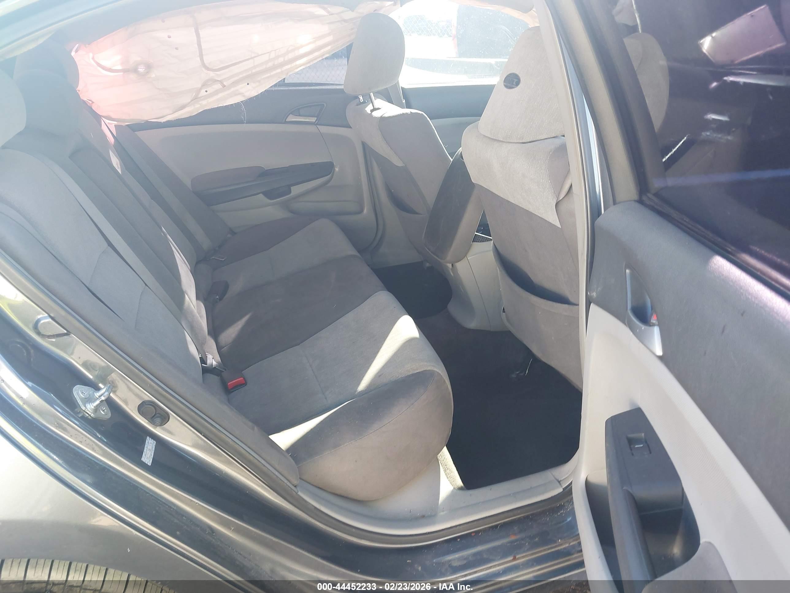 HONDA ACCORD image 8