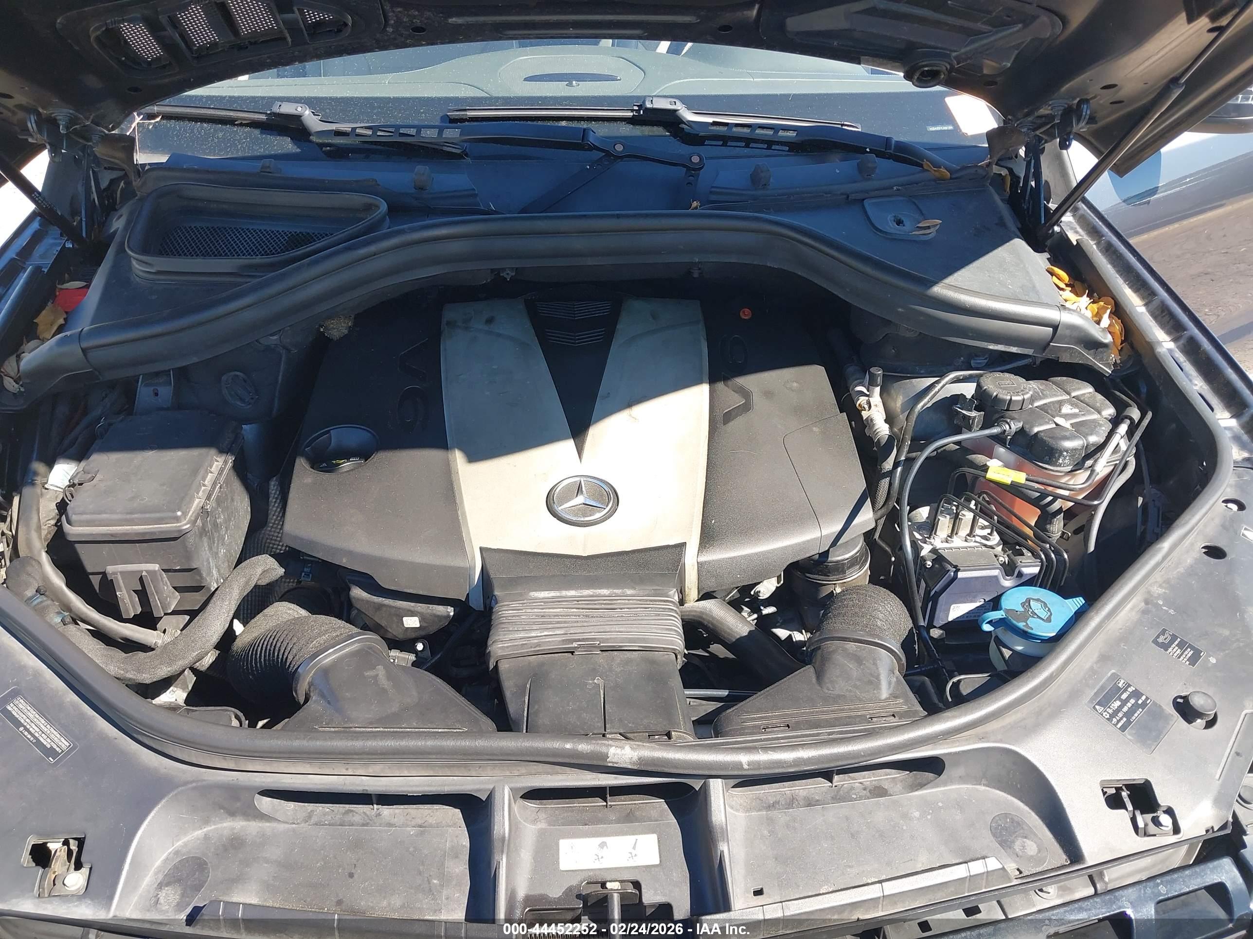 MERCEDES-BENZ ML image 10
