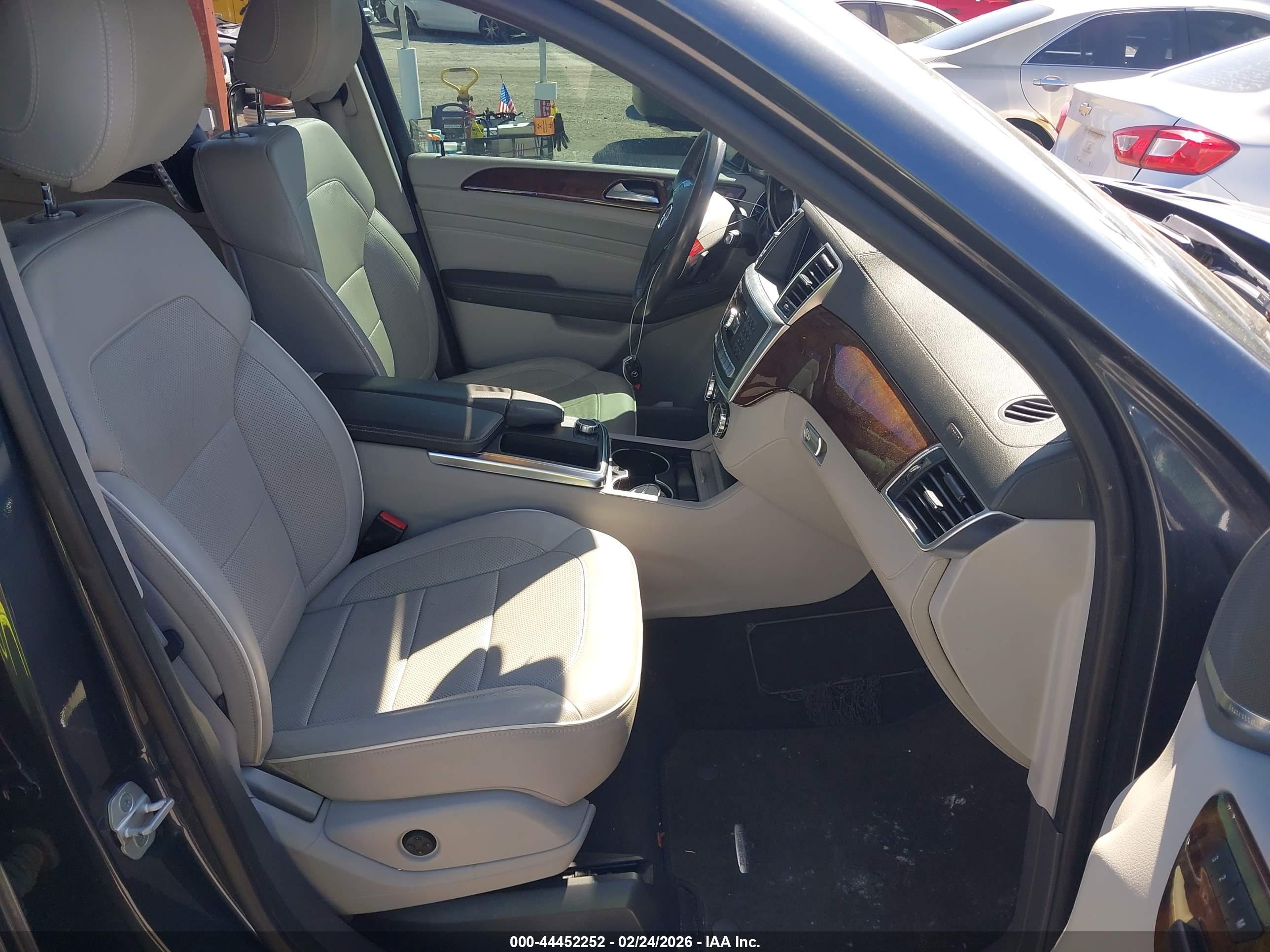 MERCEDES-BENZ ML image 5