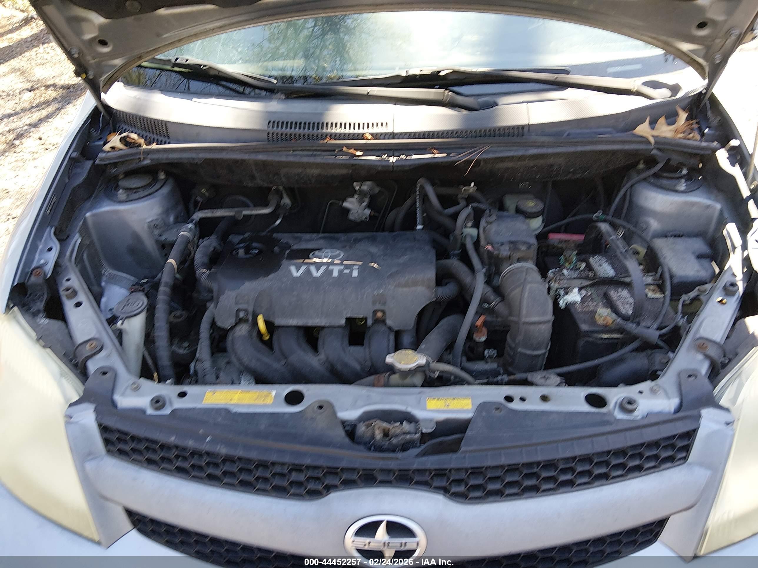 SCION XA image 10