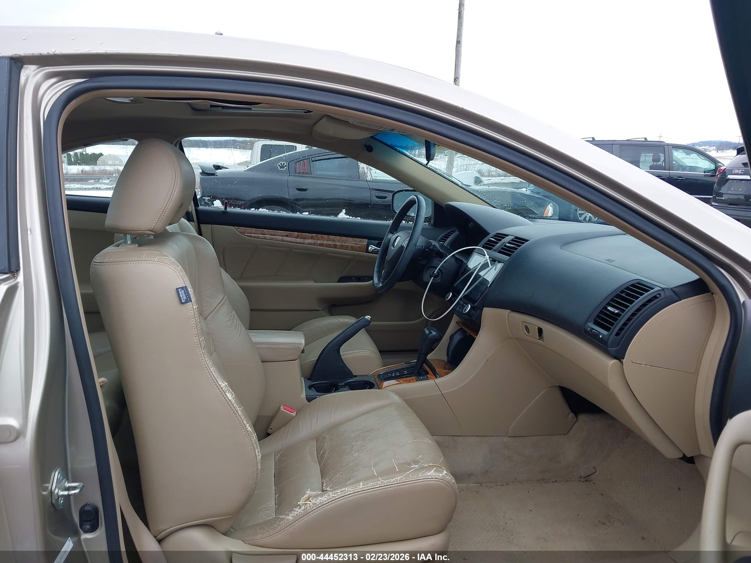 HONDA ACCORD image 5