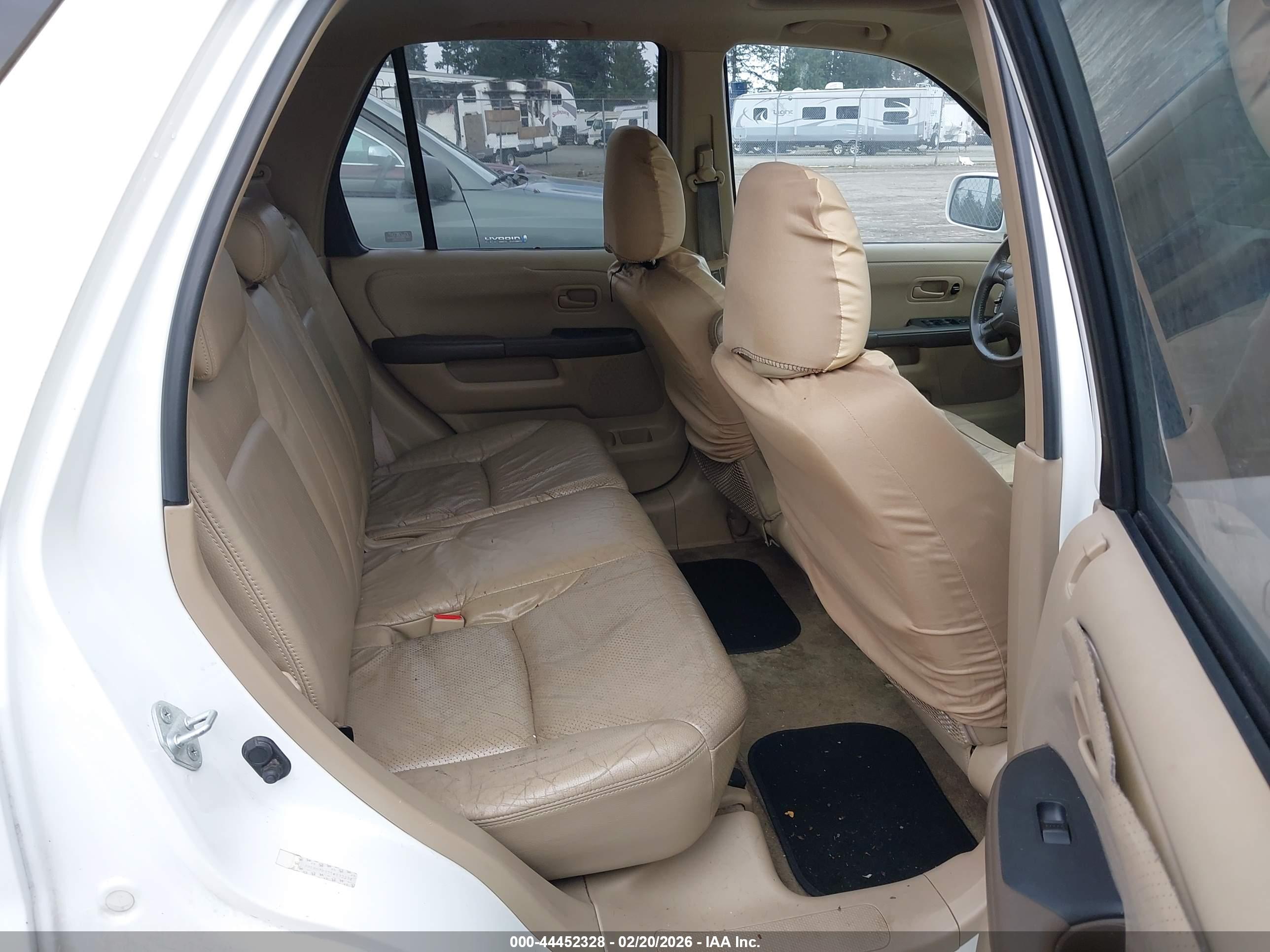 HONDA CR-V image 8