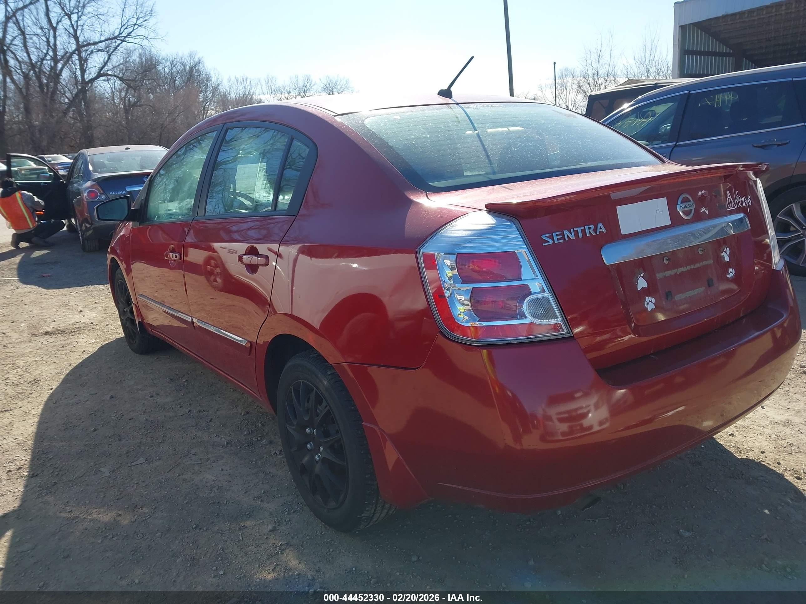 NISSAN SENTRA image 3