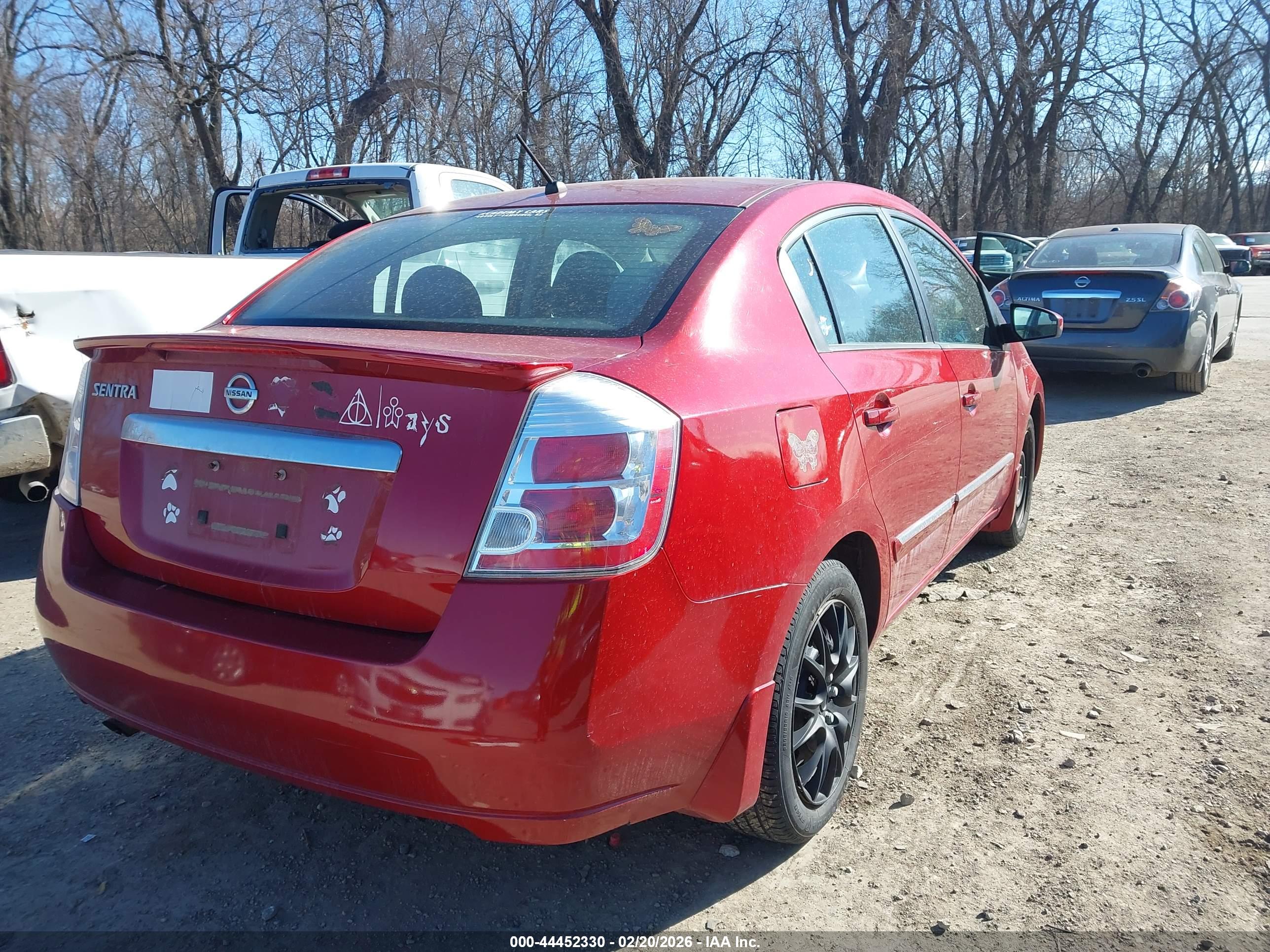 NISSAN SENTRA image 4