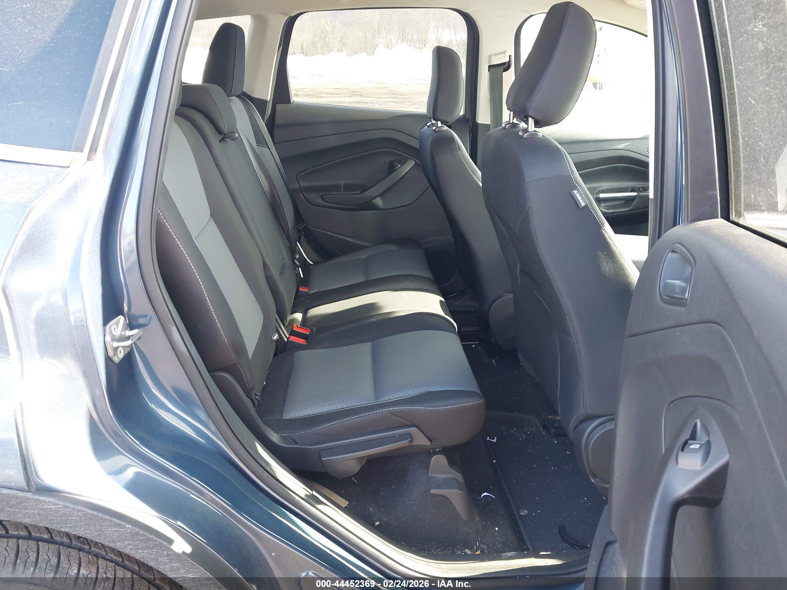 FORD ESCAPE image 8