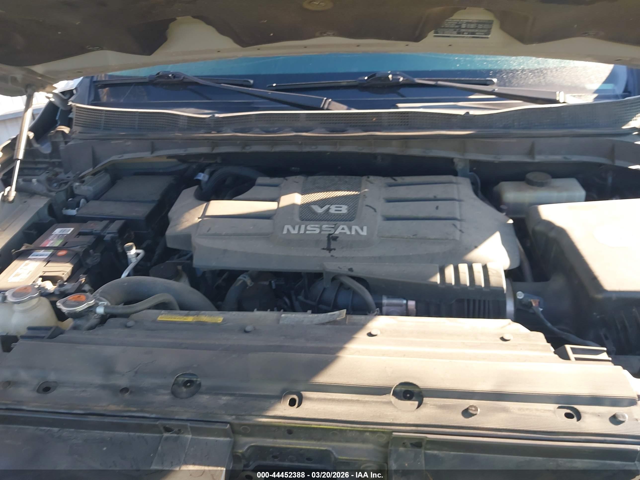 NISSAN TITAN image 10