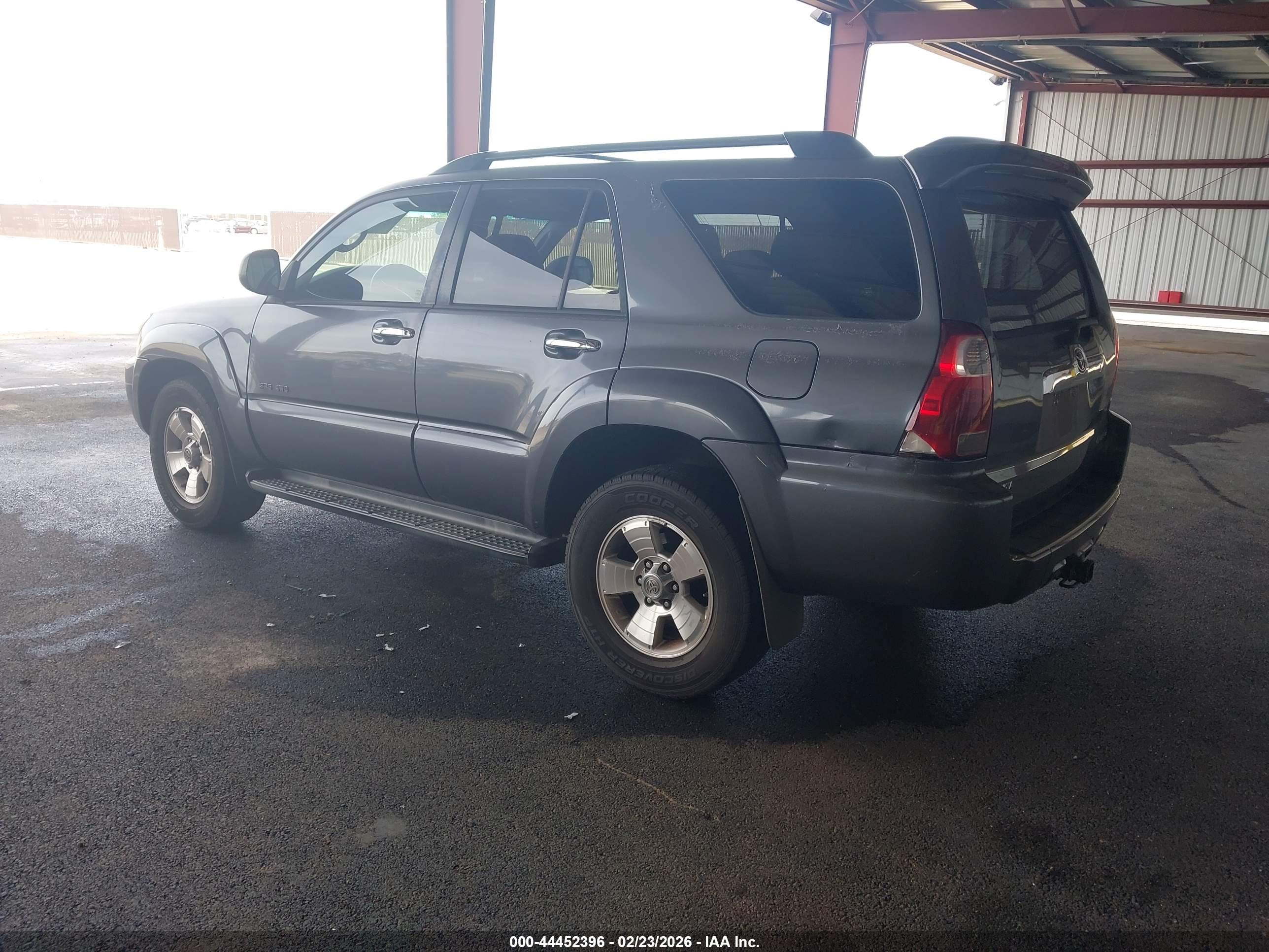 TOYOTA 4RUNNER image 3