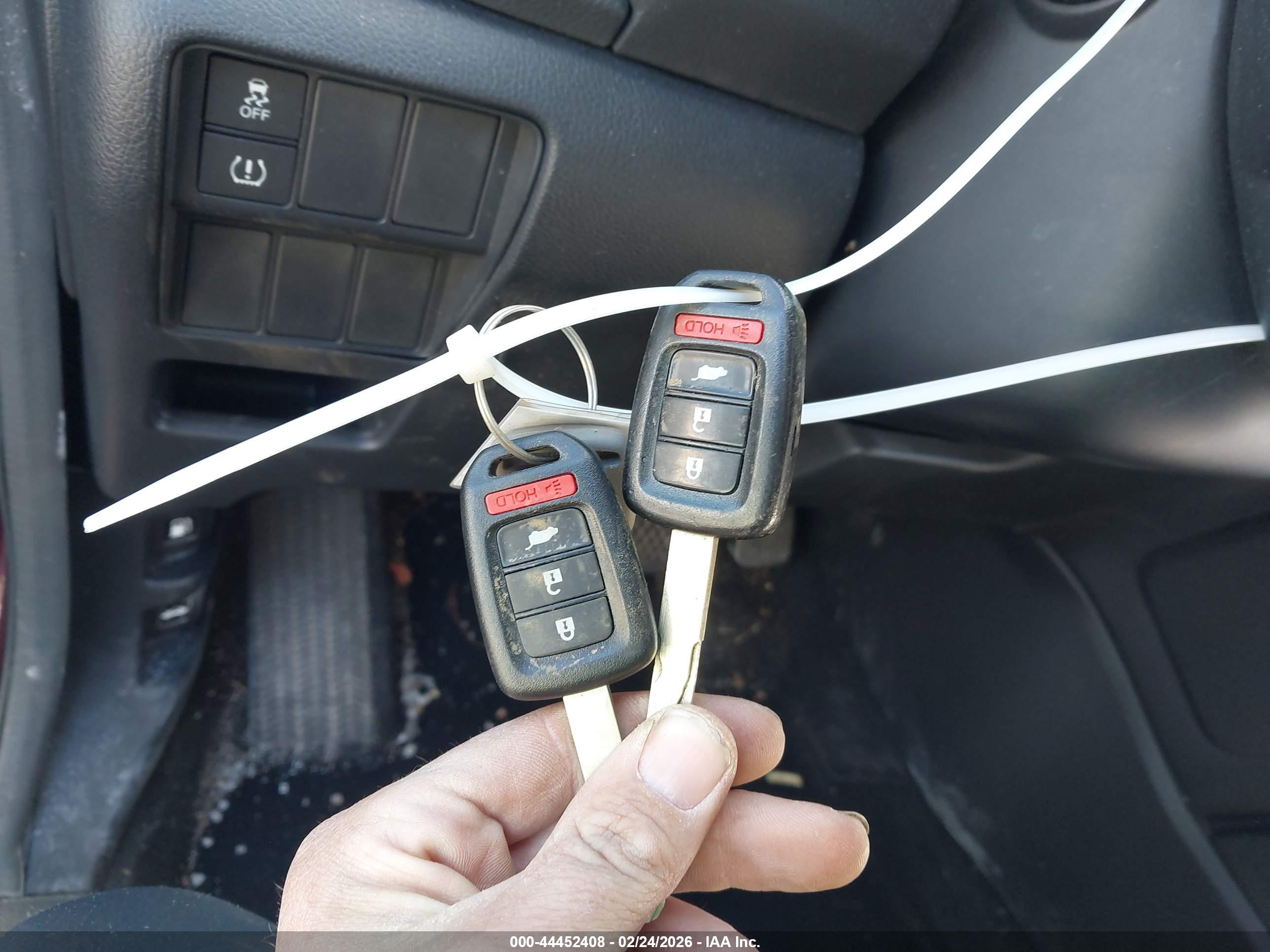 HONDA CR-V image 11