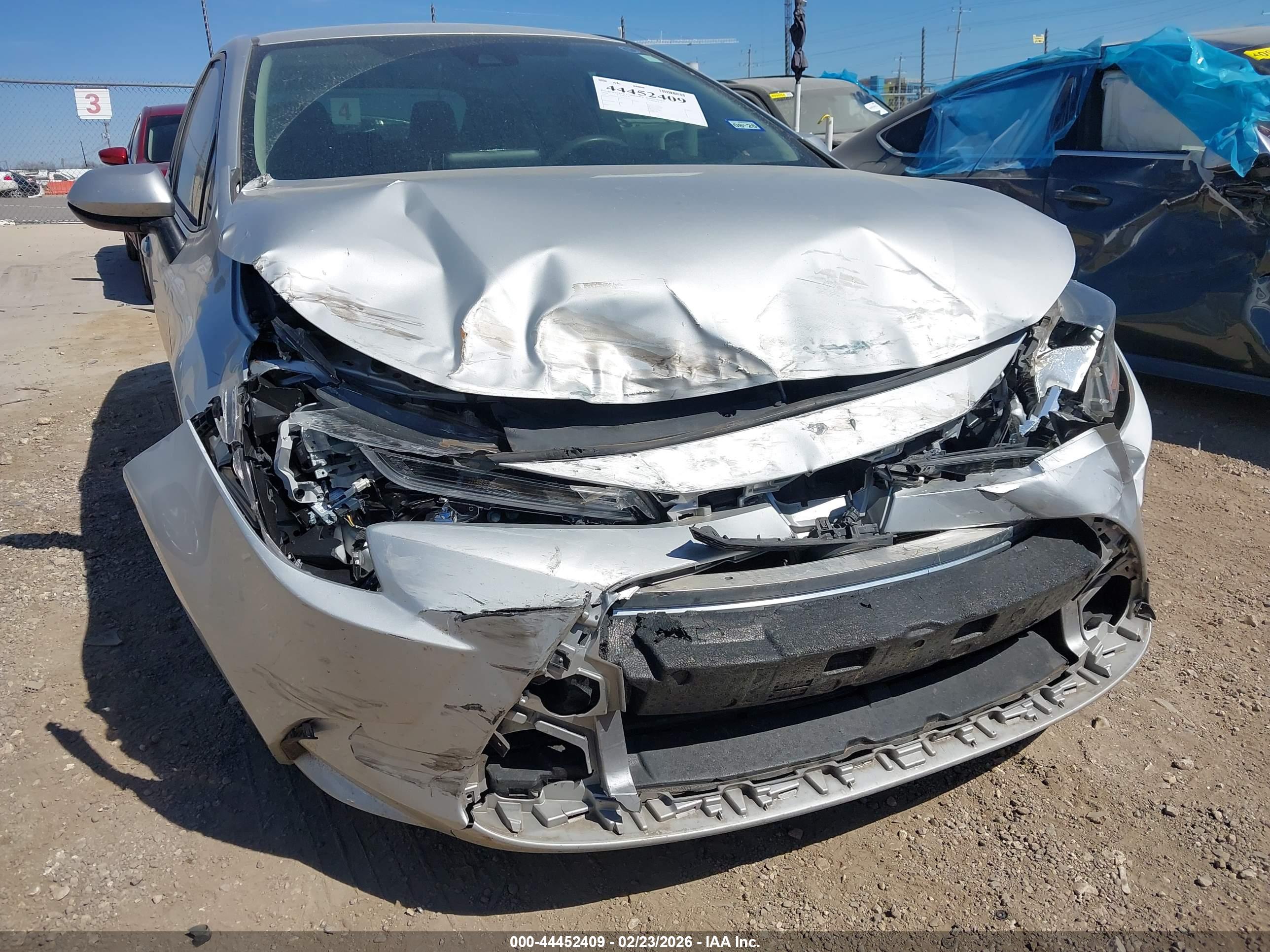 TOYOTA COROLLA image 6