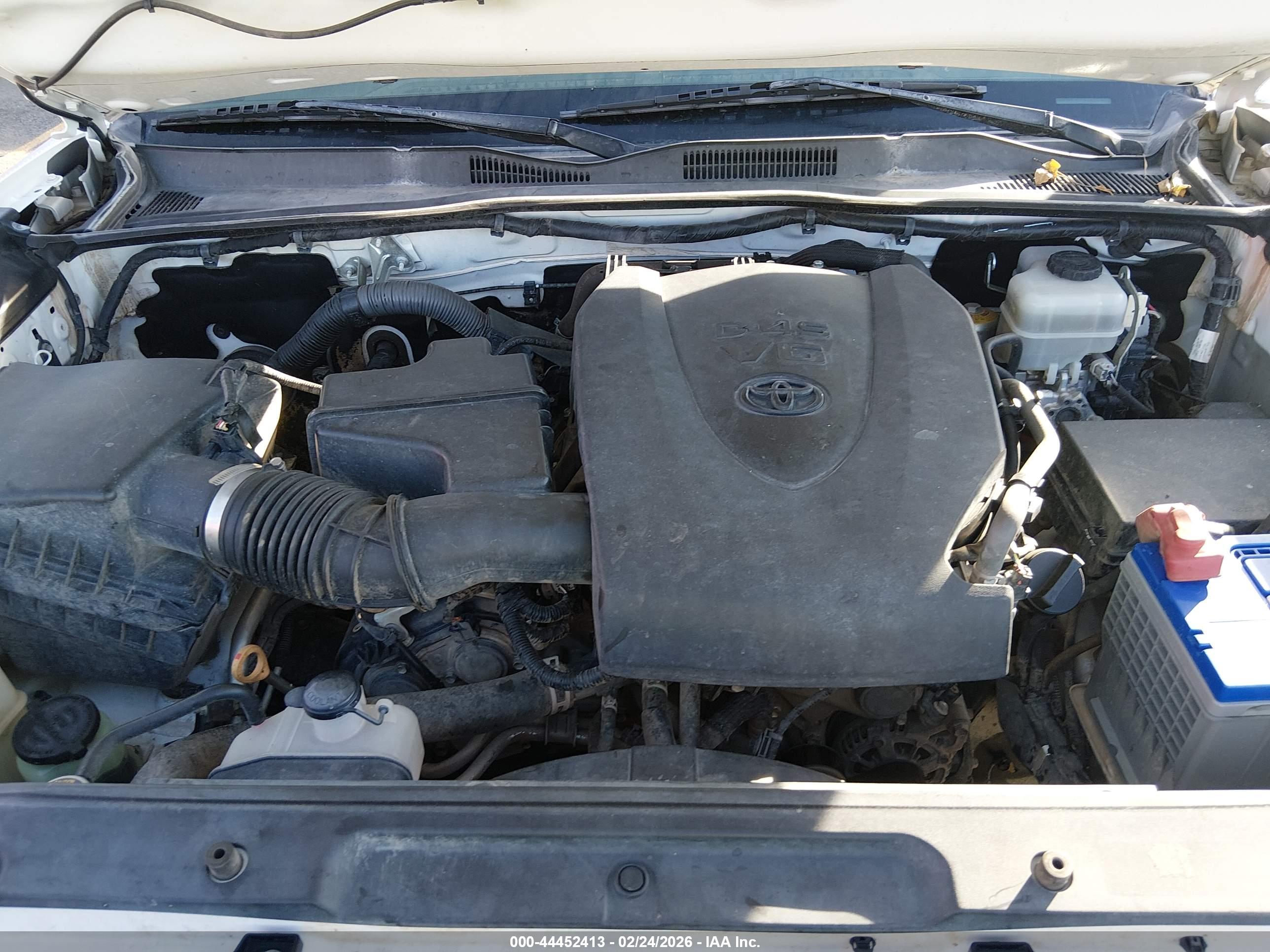 TOYOTA TACOMA image 10