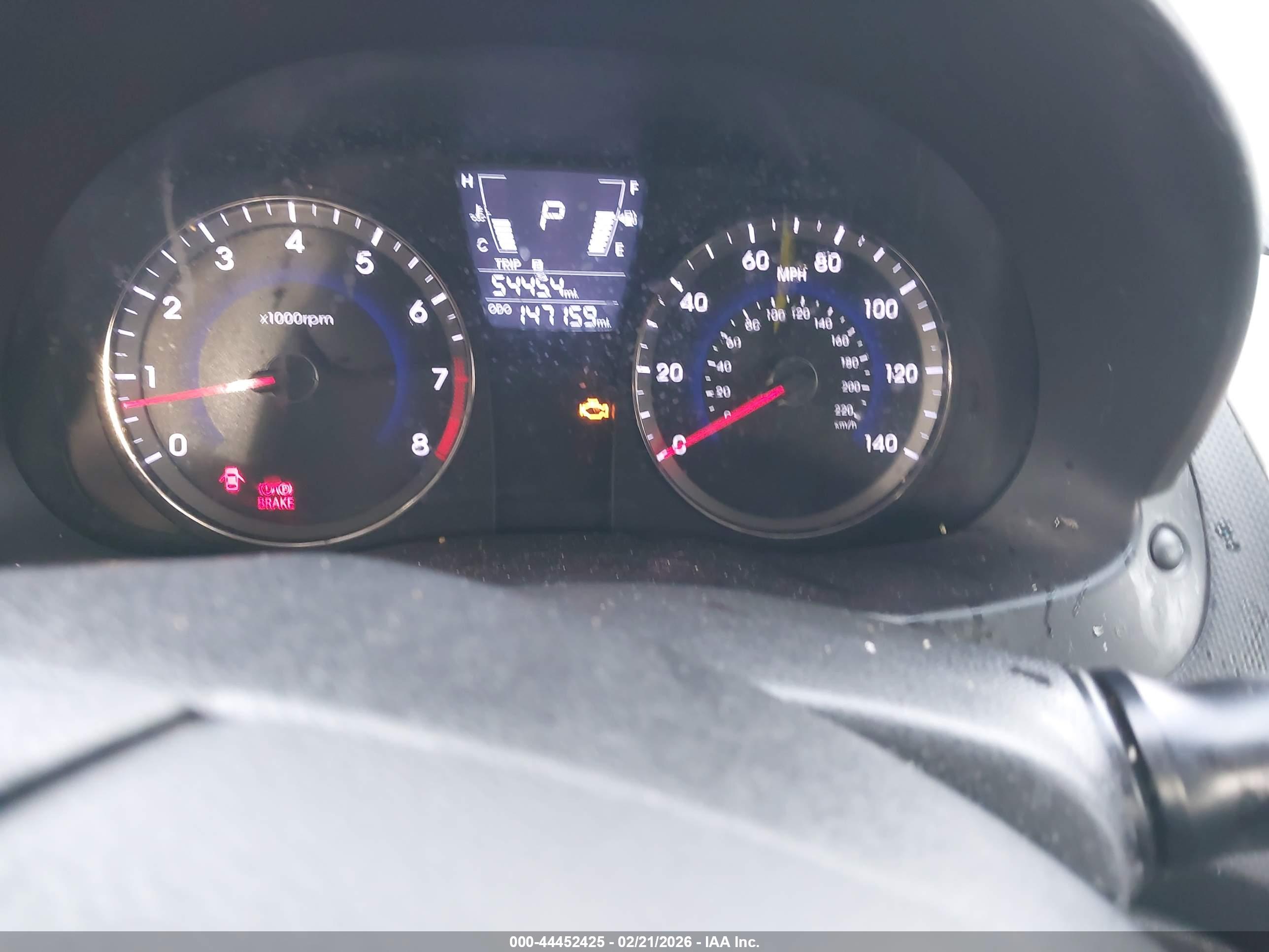HYUNDAI ACCENT image 7
