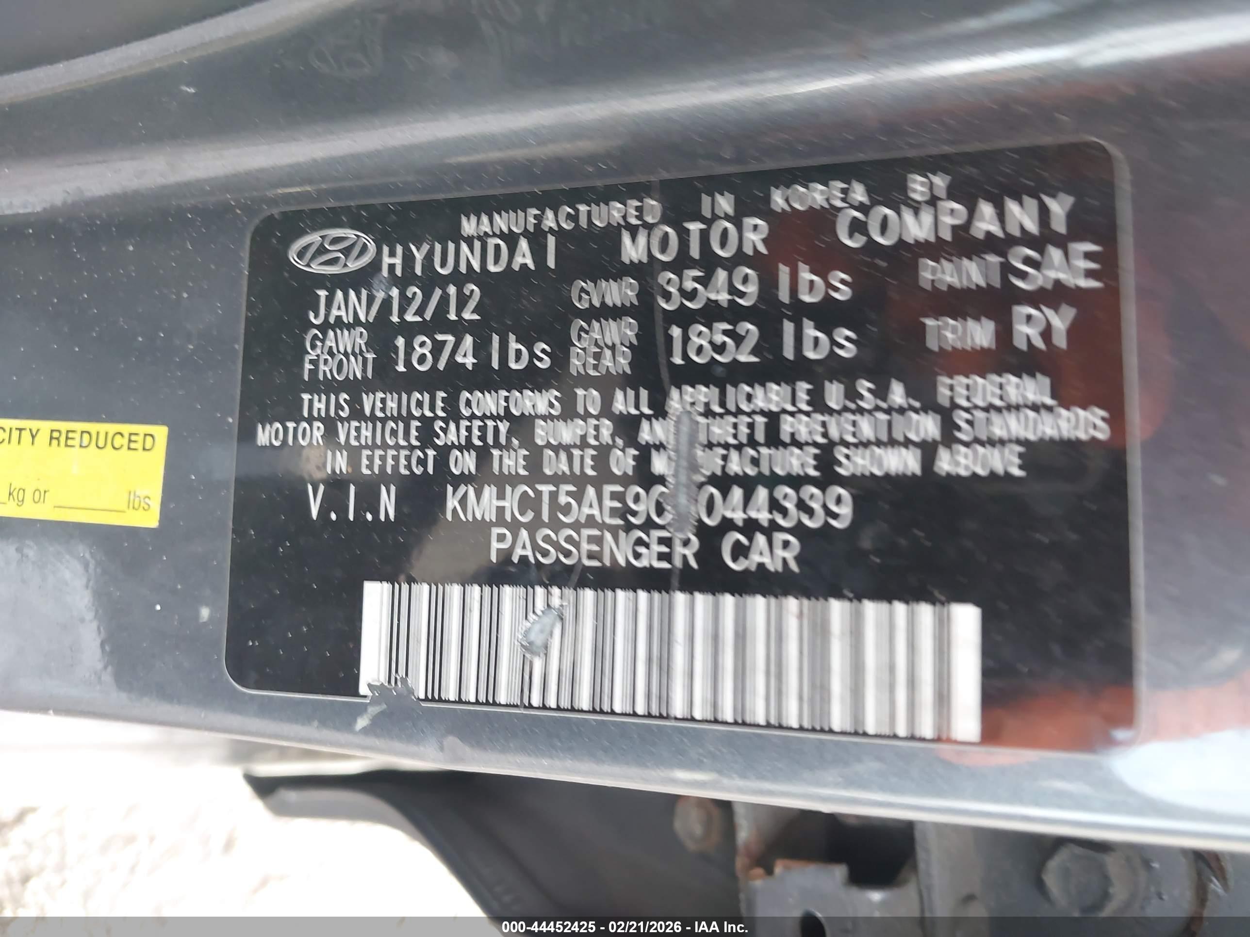 HYUNDAI ACCENT image 9