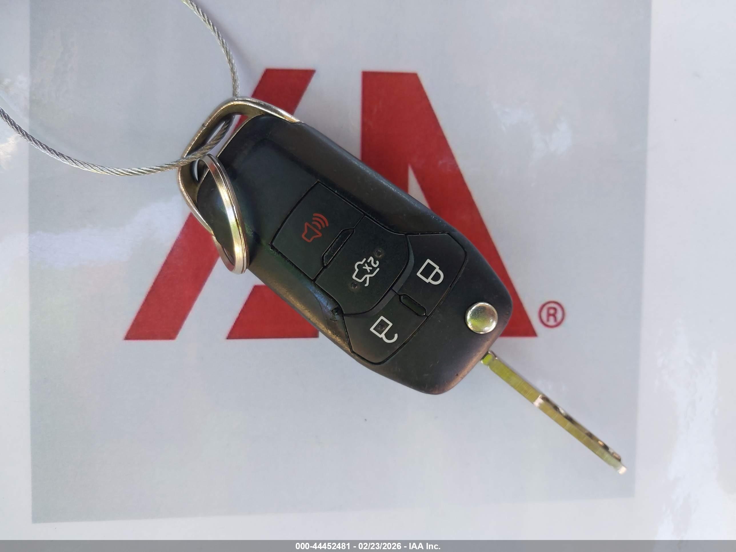 FORD FUSION image 11