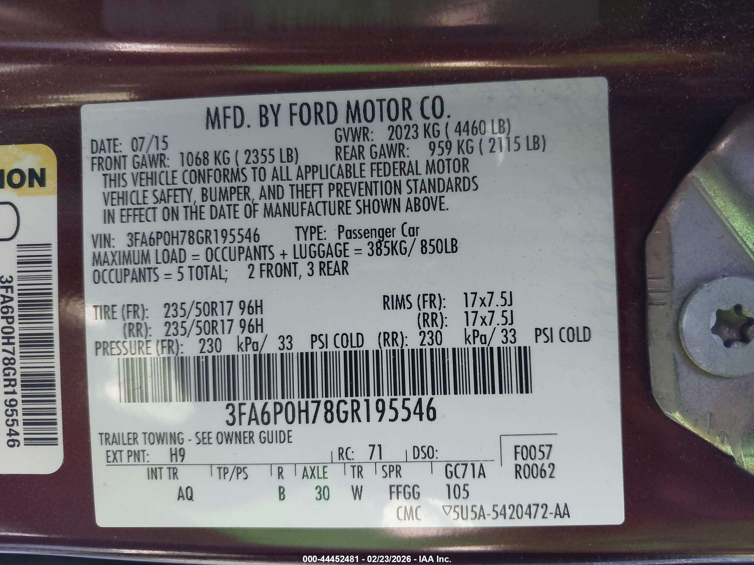 FORD FUSION image 9