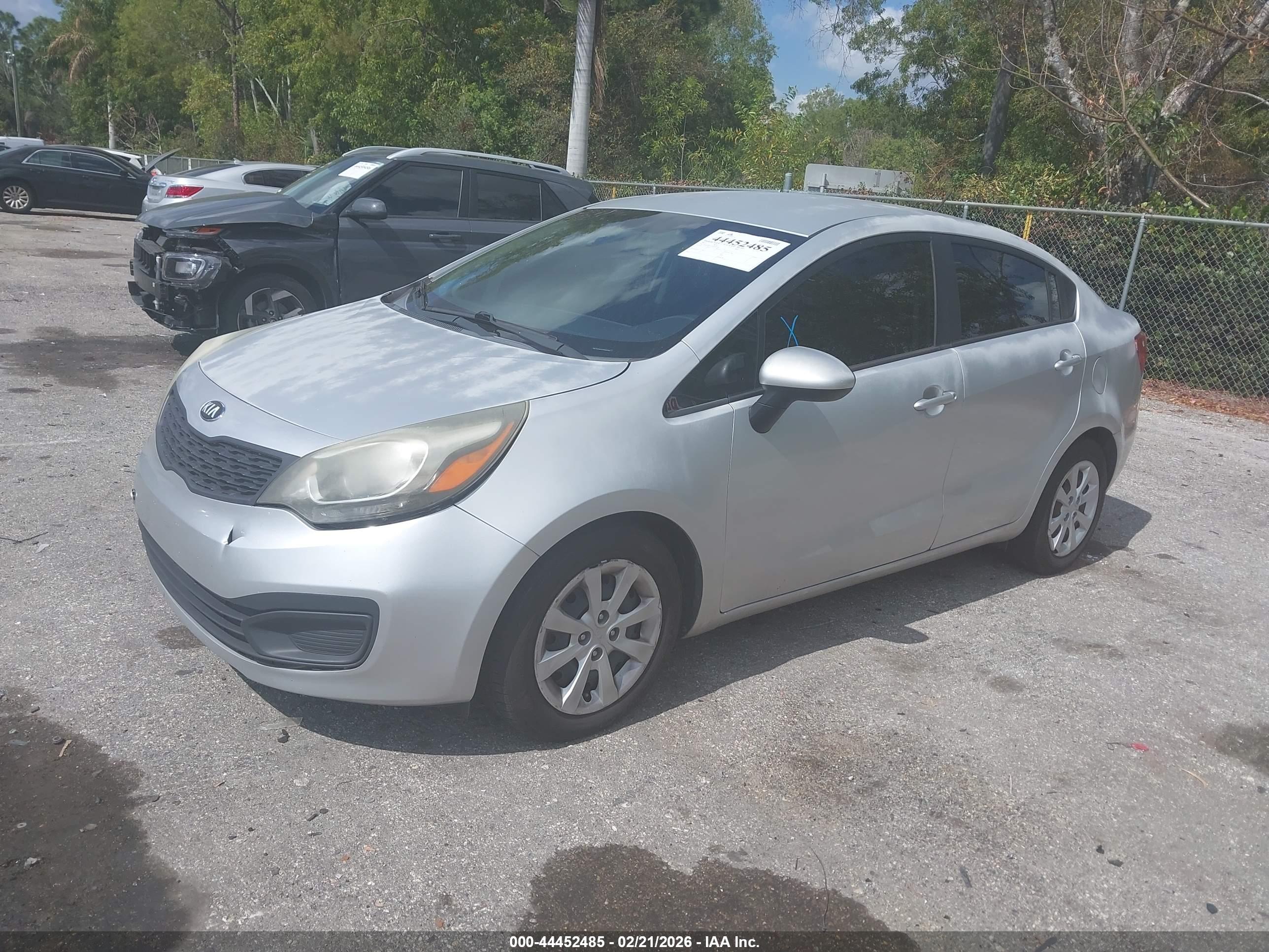KIA RIO image 2