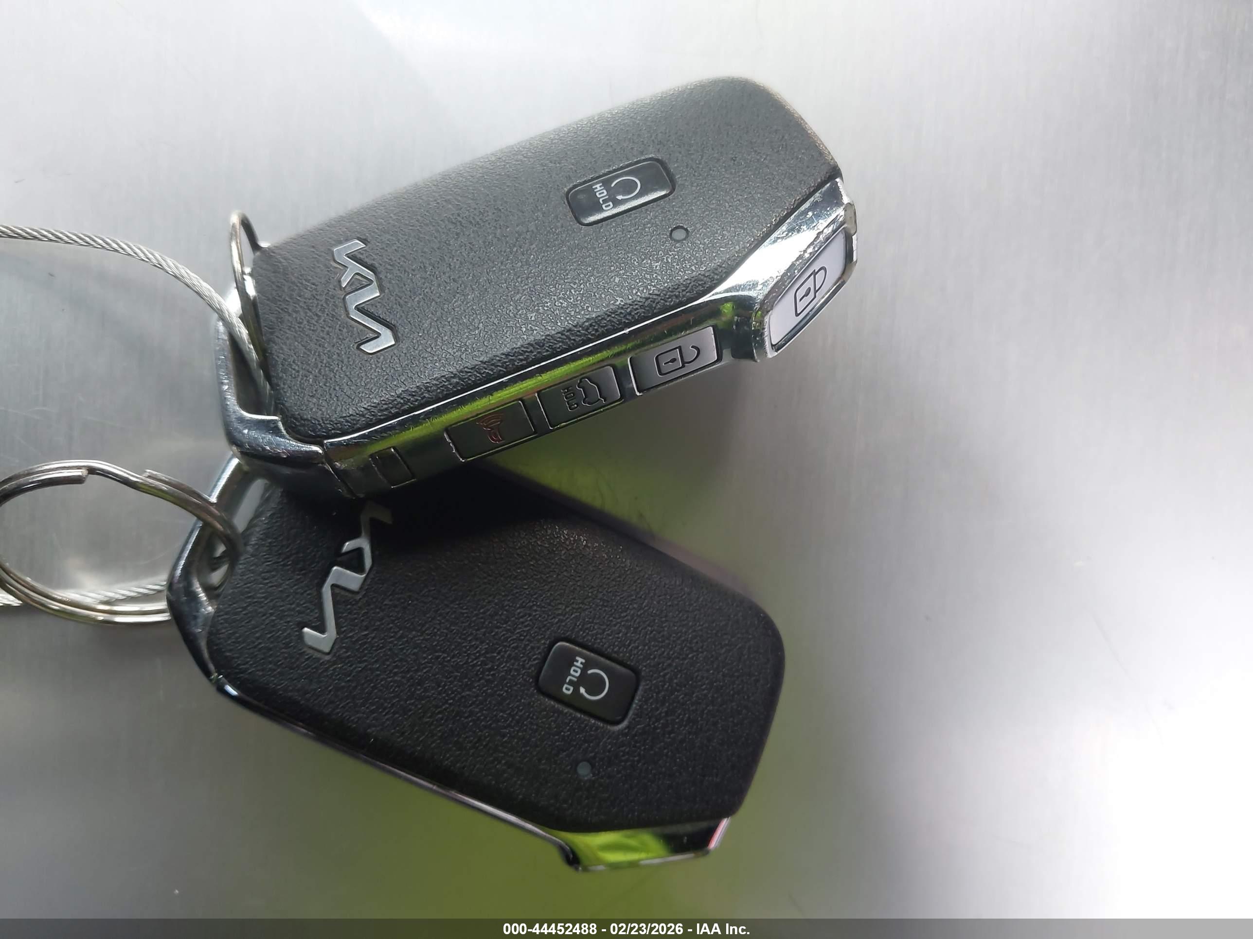 KIA TELLURIDE image 11