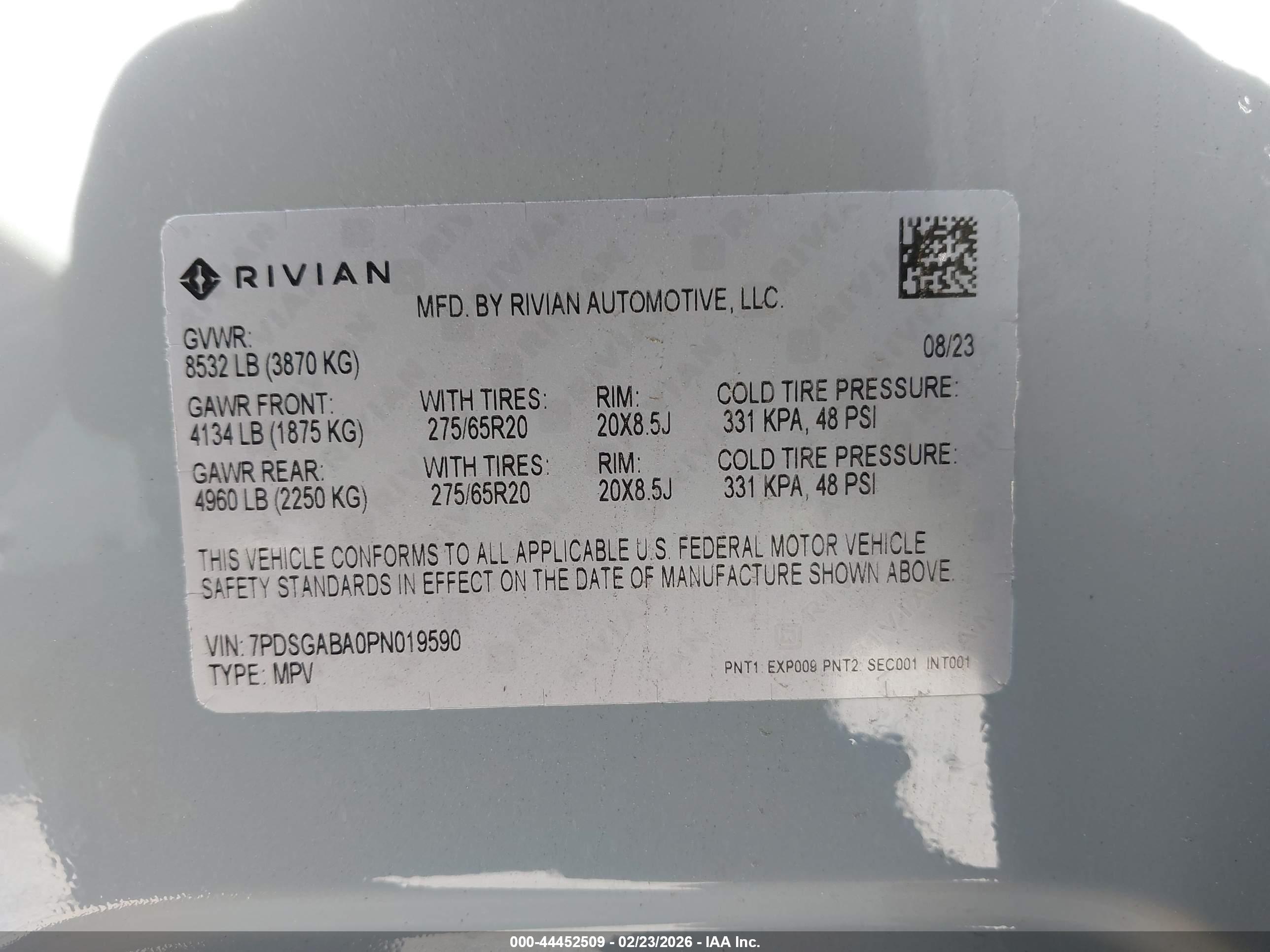 RIVIAN R1S image 9