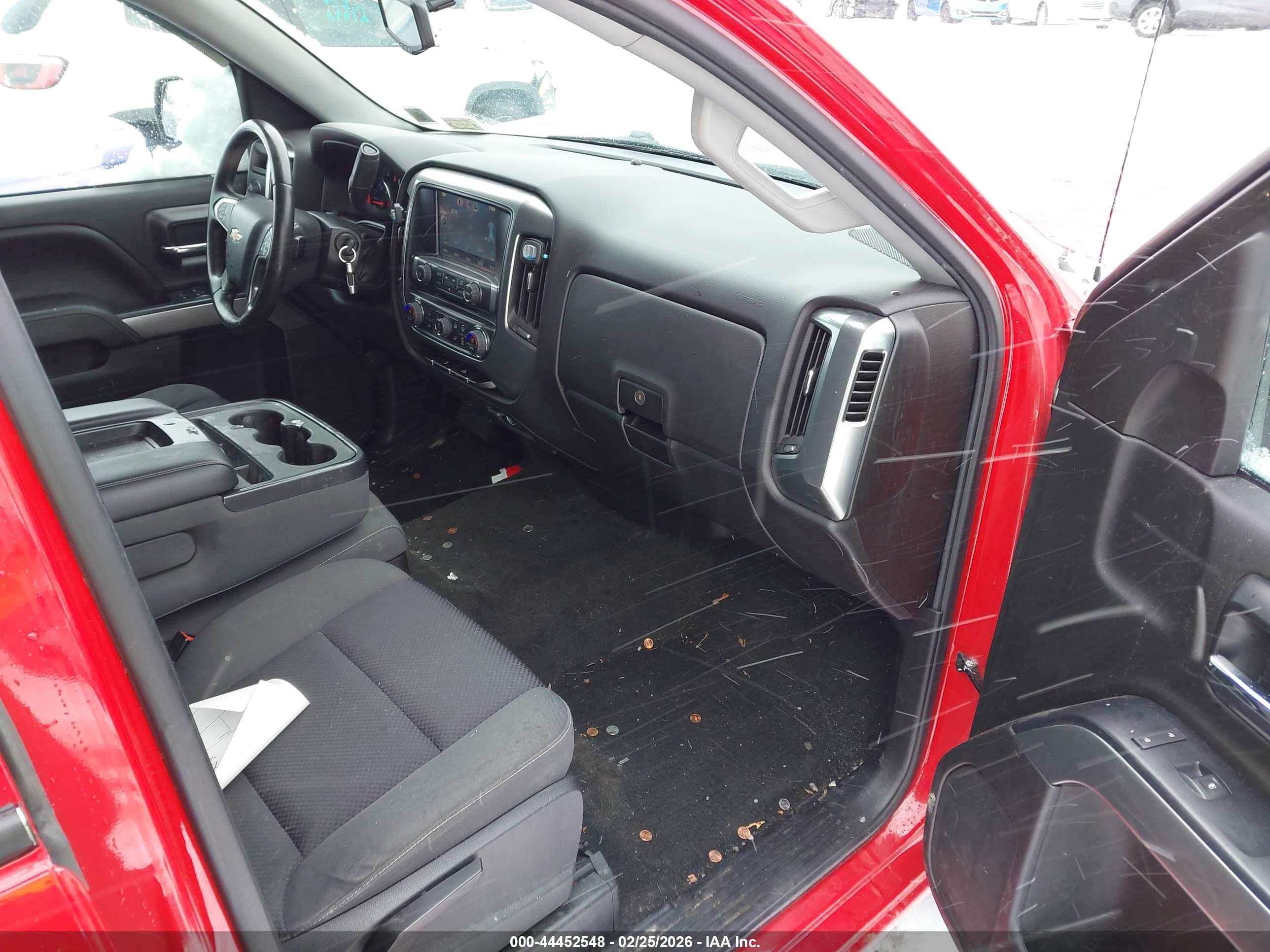 CHEVROLET SILVERADO image 5