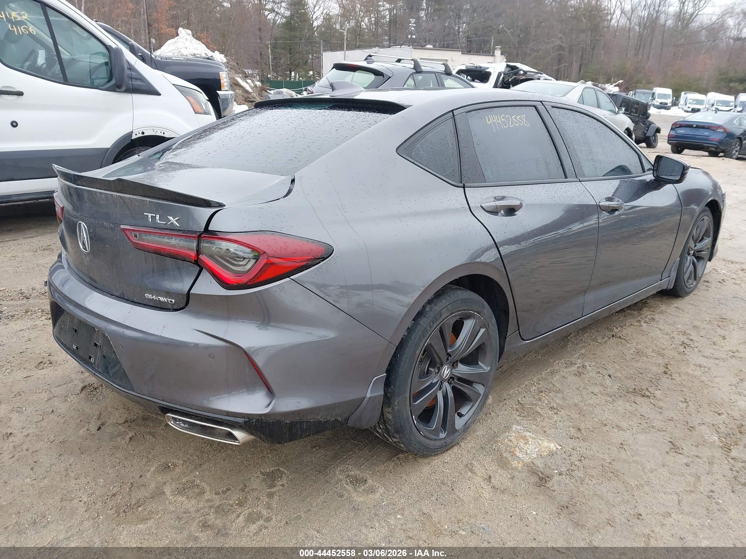 ACURA TLX image 4