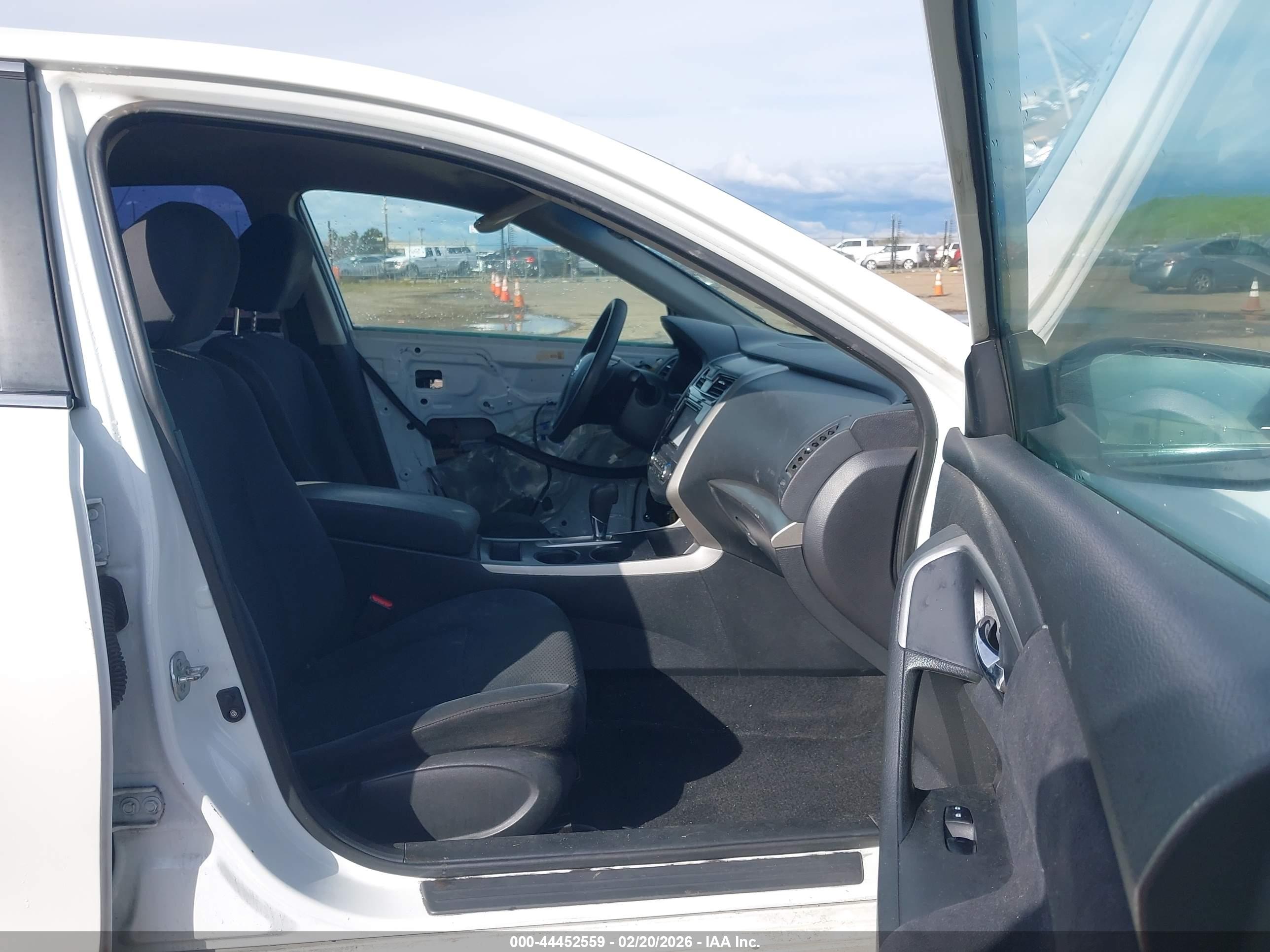 NISSAN ALTIMA image 5