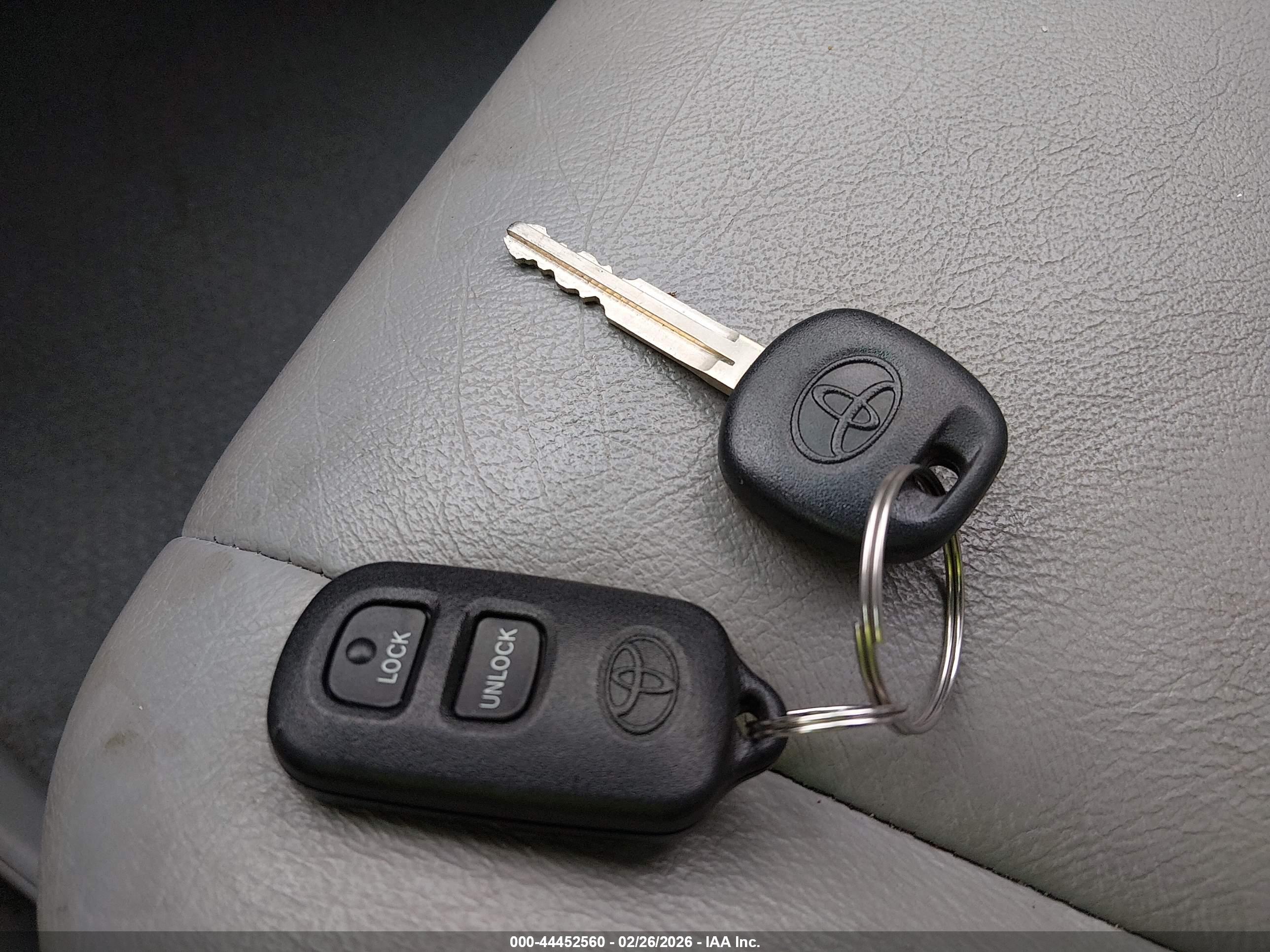 TOYOTA HIGHLANDER image 11