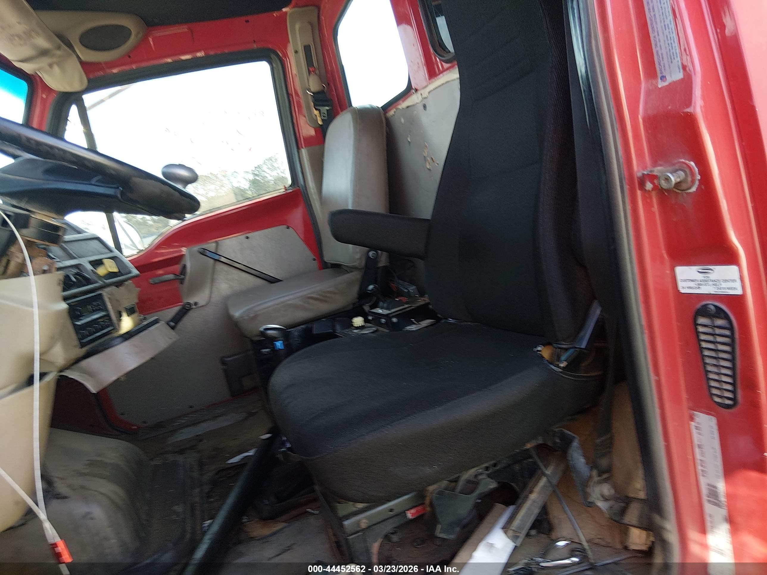 STERLING TRUCK image 7