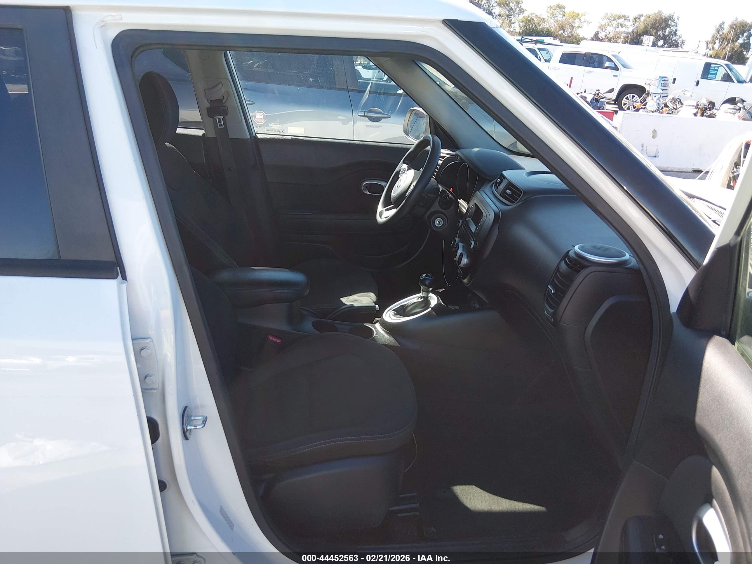 KIA SOUL image 5