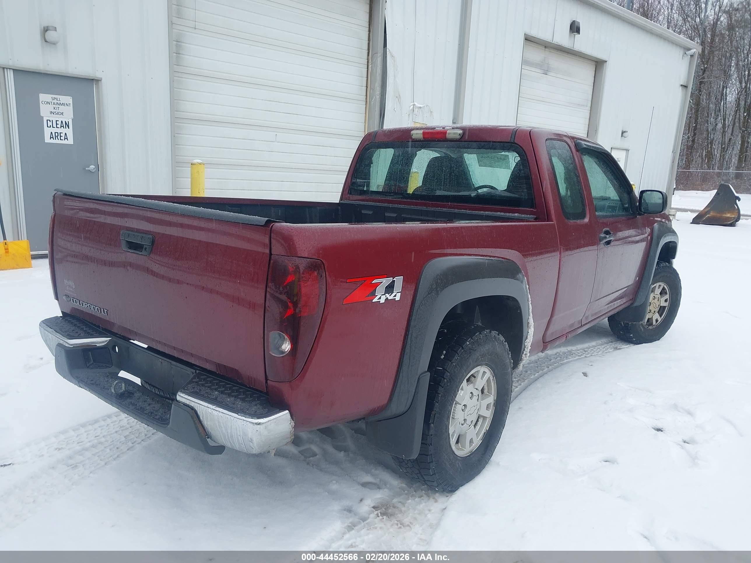 CHEVROLET COLORADO image 4