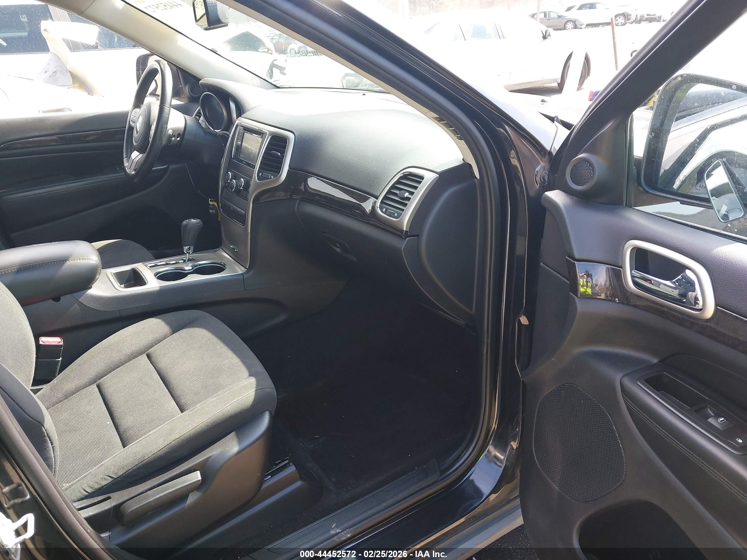 JEEP GRAND image 5