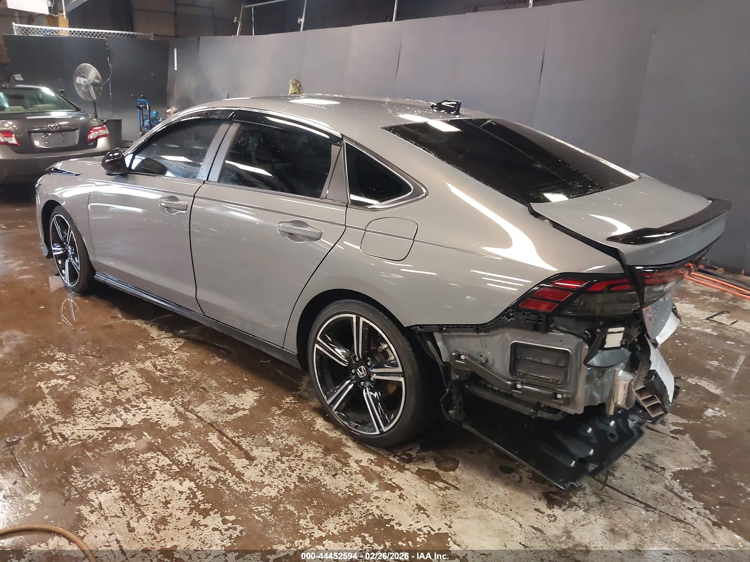 HONDA ACCORD image 3