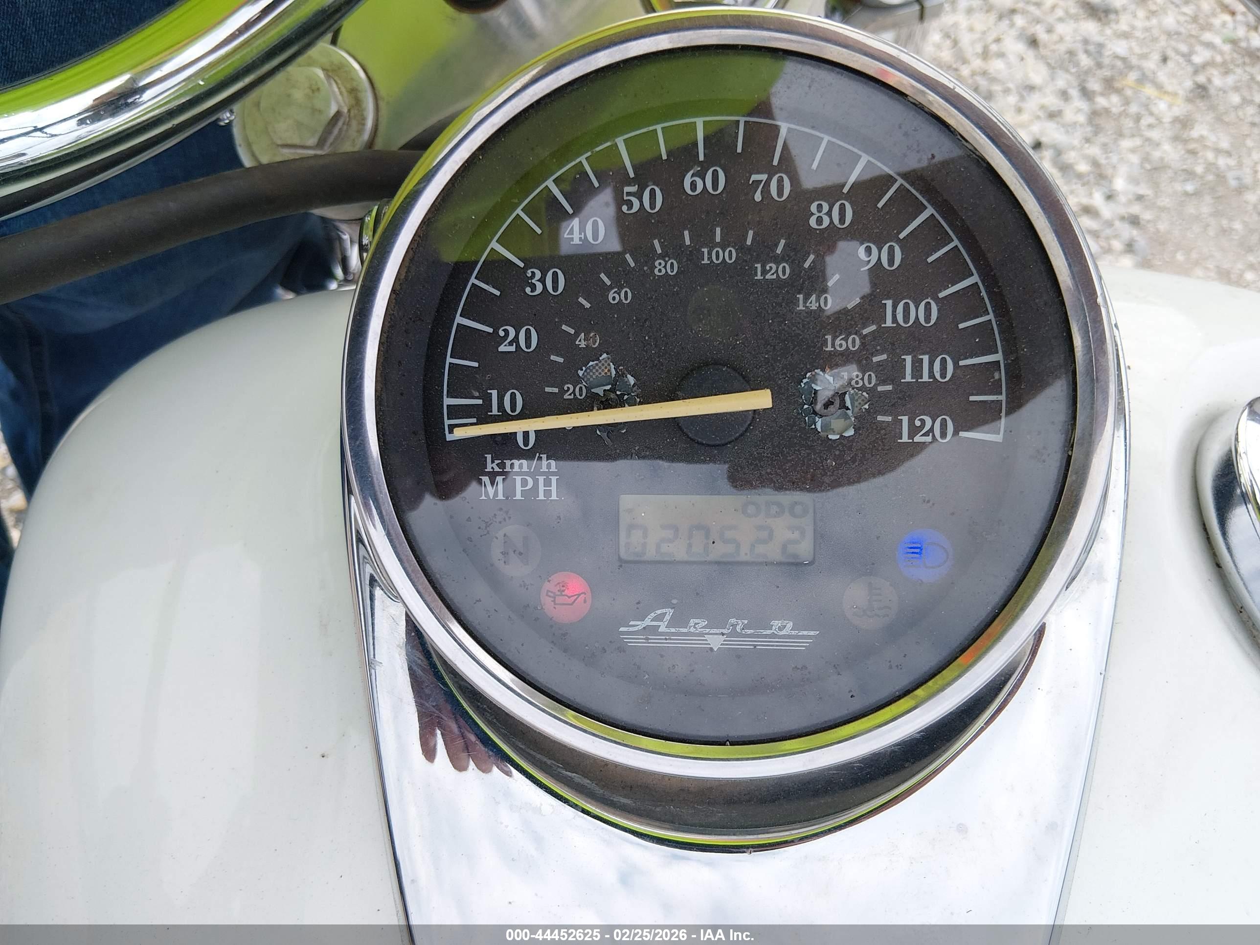 HONDA VT750 image 7