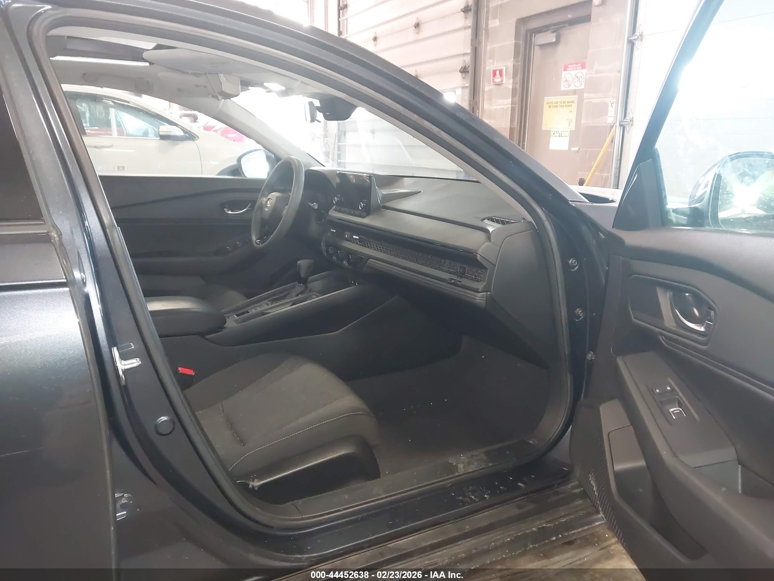 HONDA ACCORD image 5