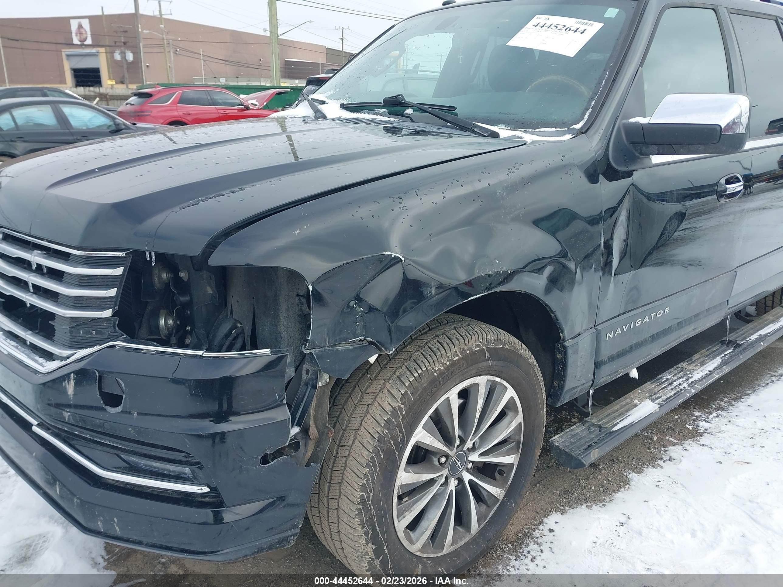 LINCOLN NAVIGATOR image 6