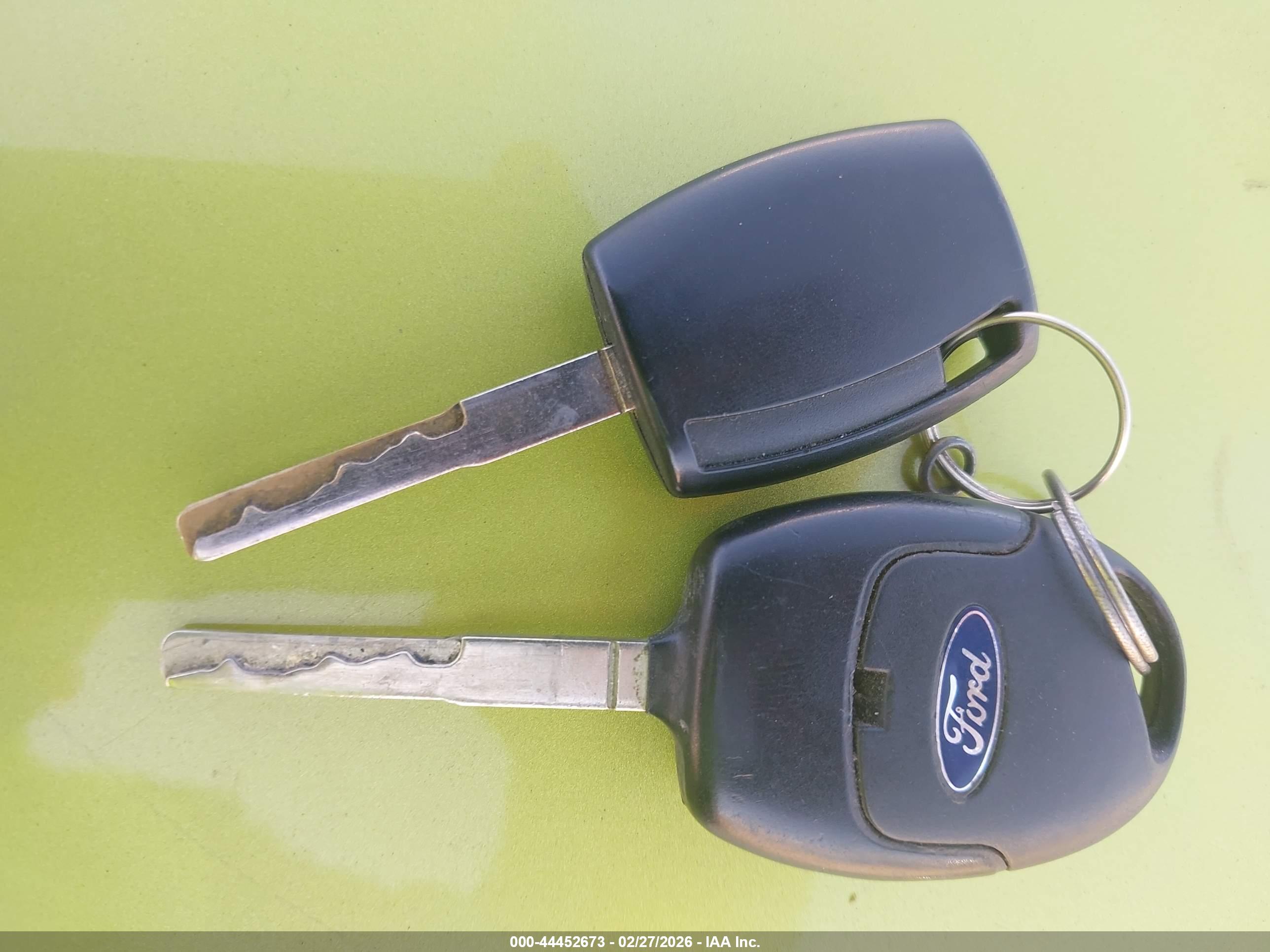 FORD FIESTA image 11