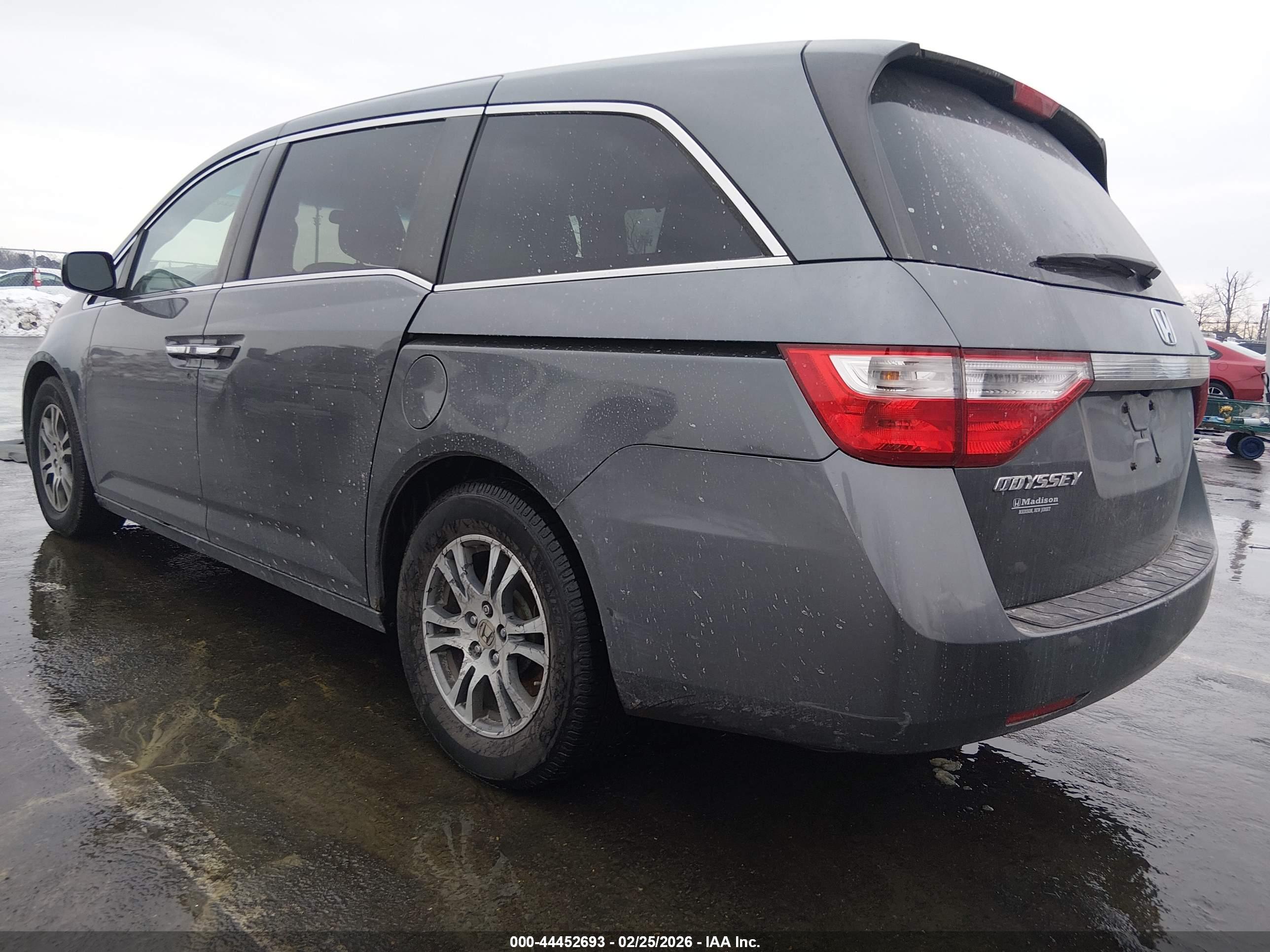 HONDA ODYSSEY image 3